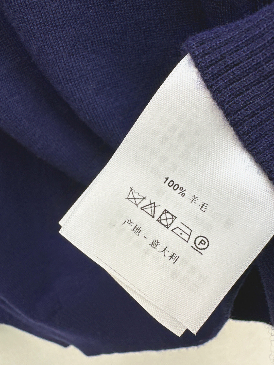Loew* 25fw wool sweater