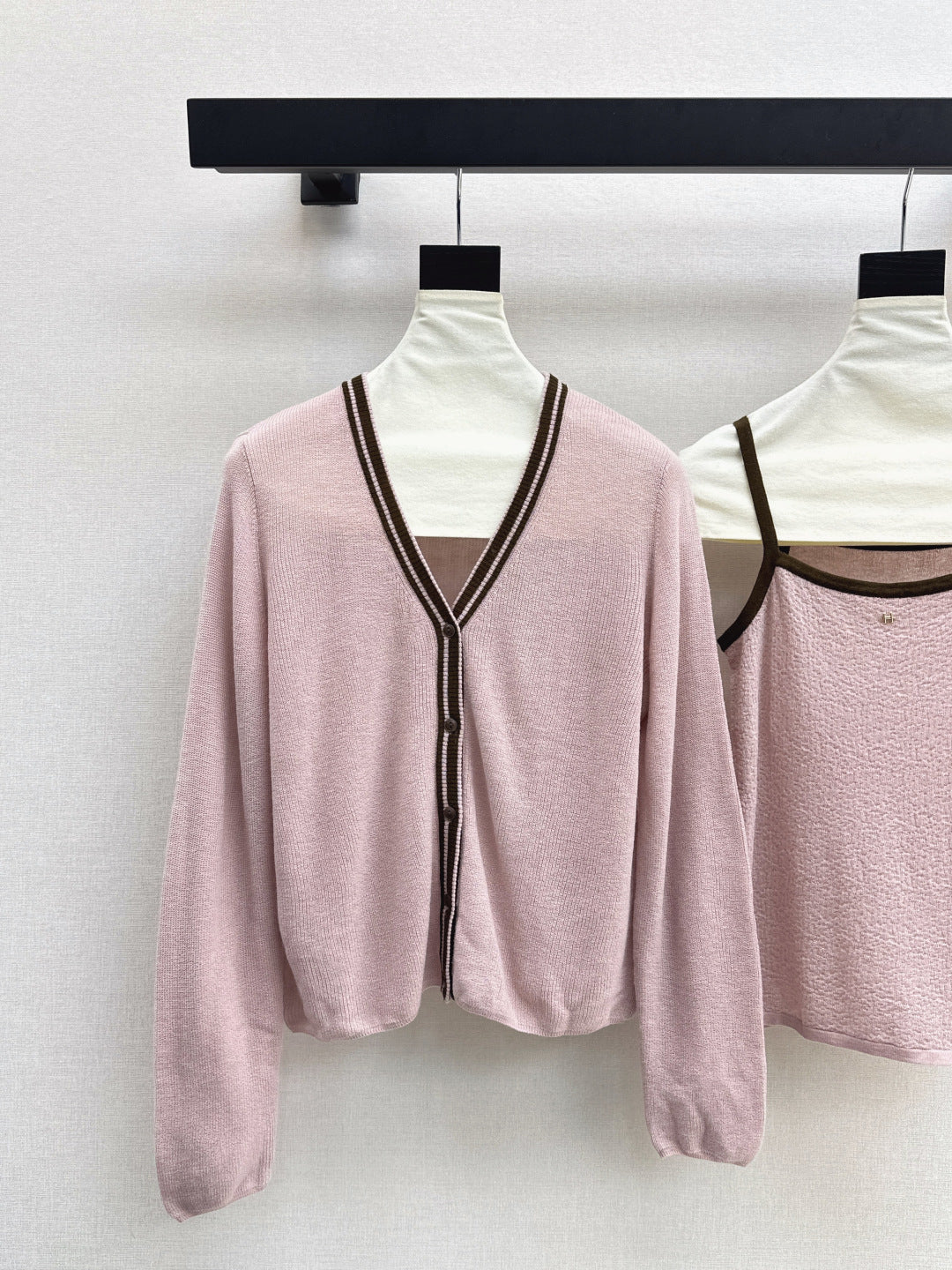 Herm* 25fw kintted vest cardigan