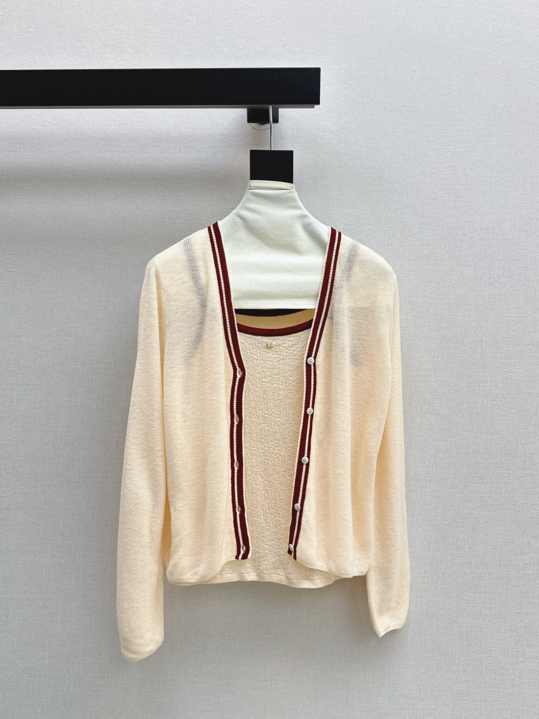Herm* 25fw kintted vest cardigan