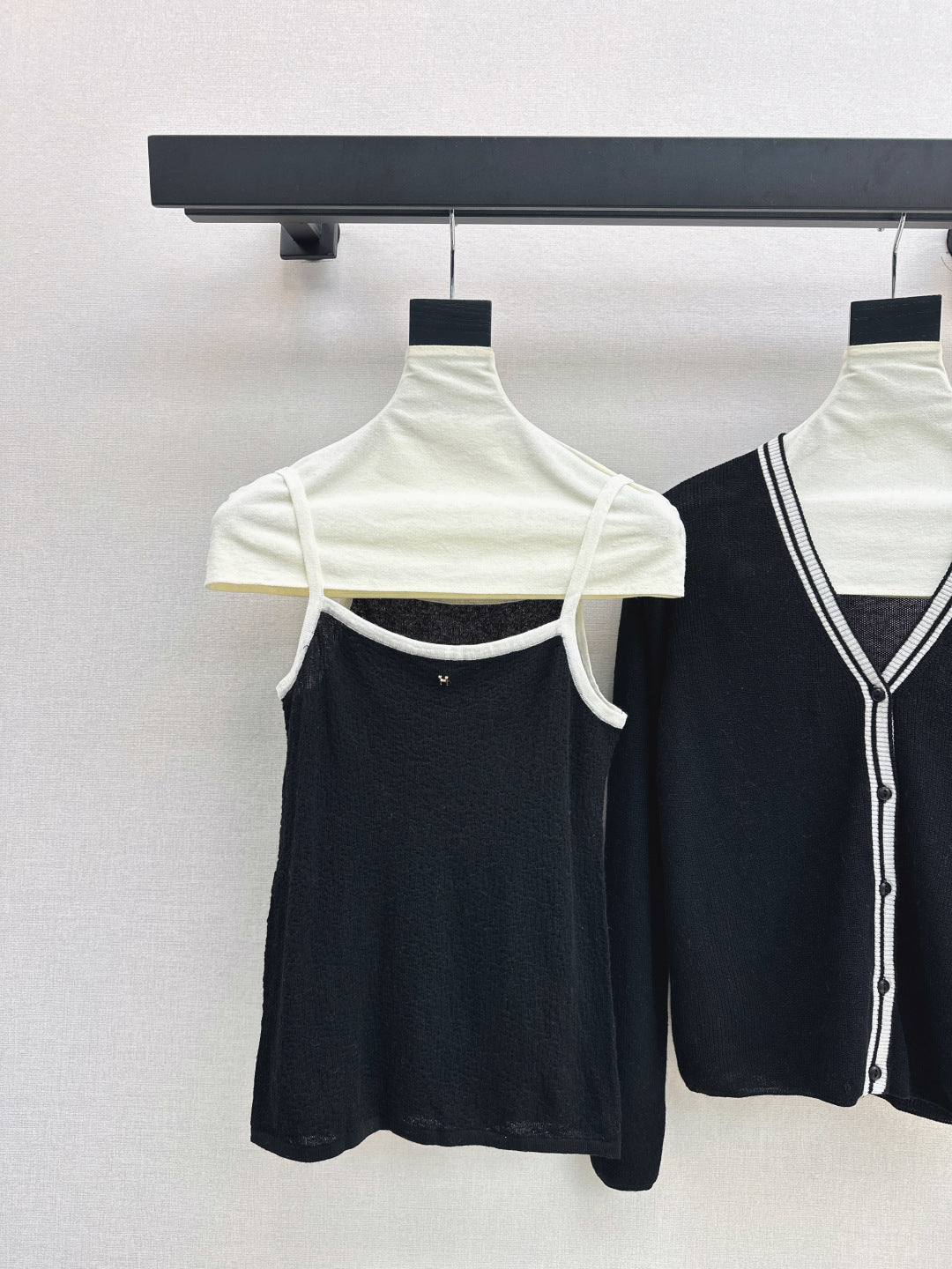 Herm* 25fw kintted vest cardigan