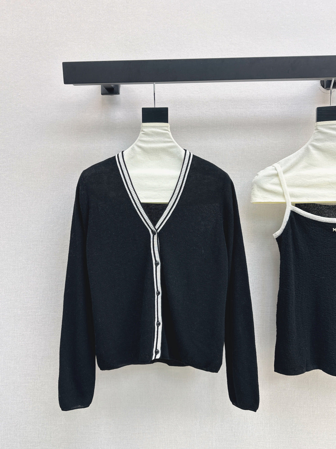 Herm* 25fw kintted vest cardigan