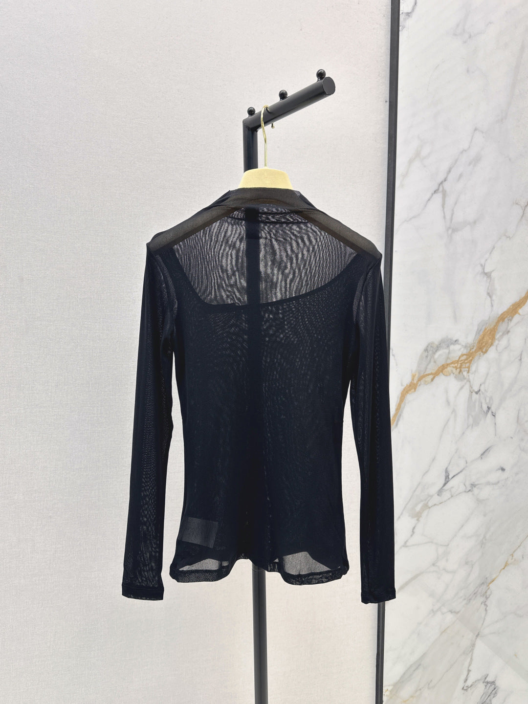 M*u 25fw mesh bottoming shirt