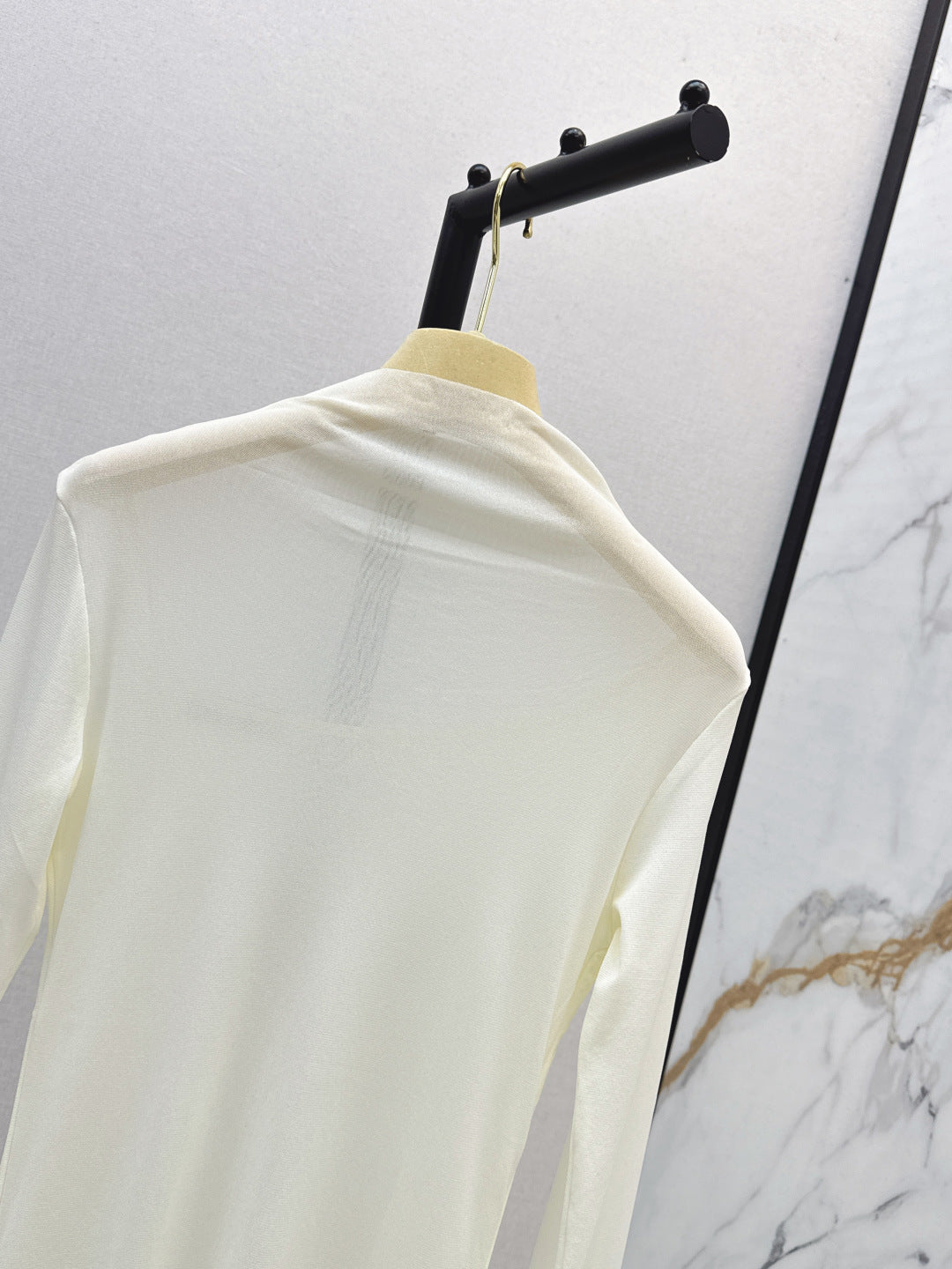 M*u 25fw mesh bottoming shirt