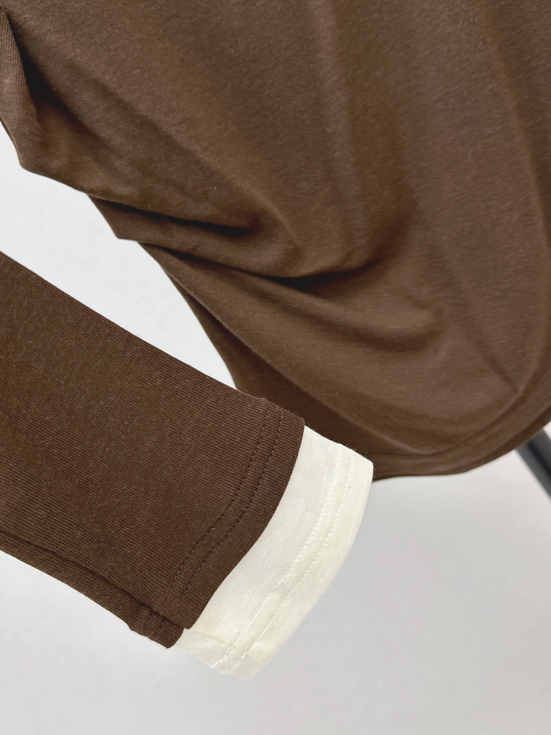 M*u 25fw off shoulder top