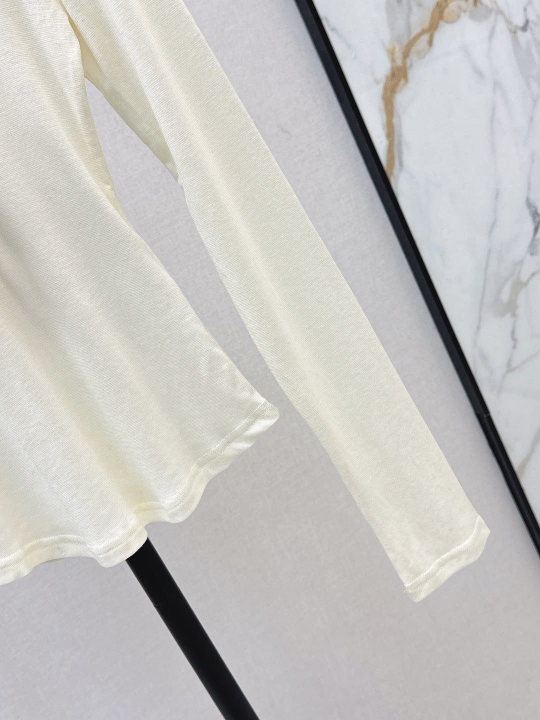 M*u 25fw botton cardingan