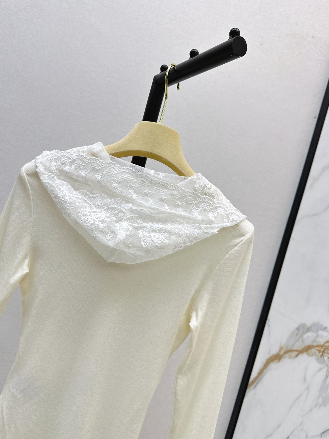 M*u 25fw botton cardingan