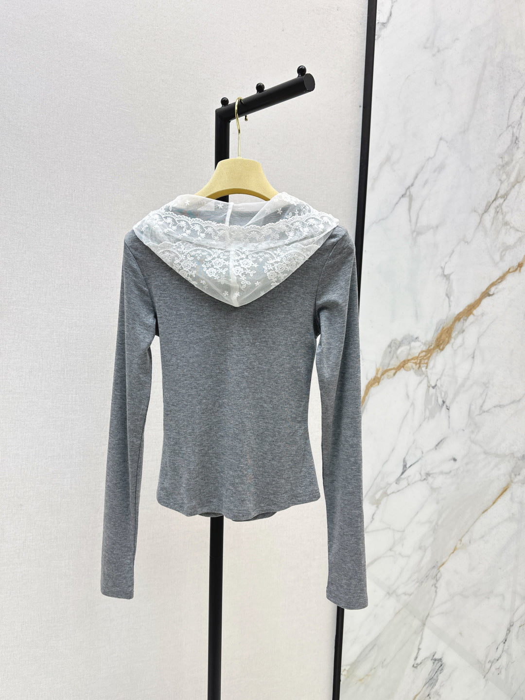 M*u 25fw botton cardingan