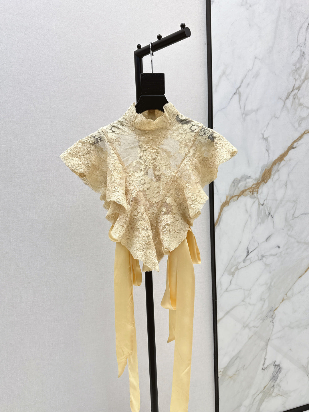 Zim* 25ss lace shirt