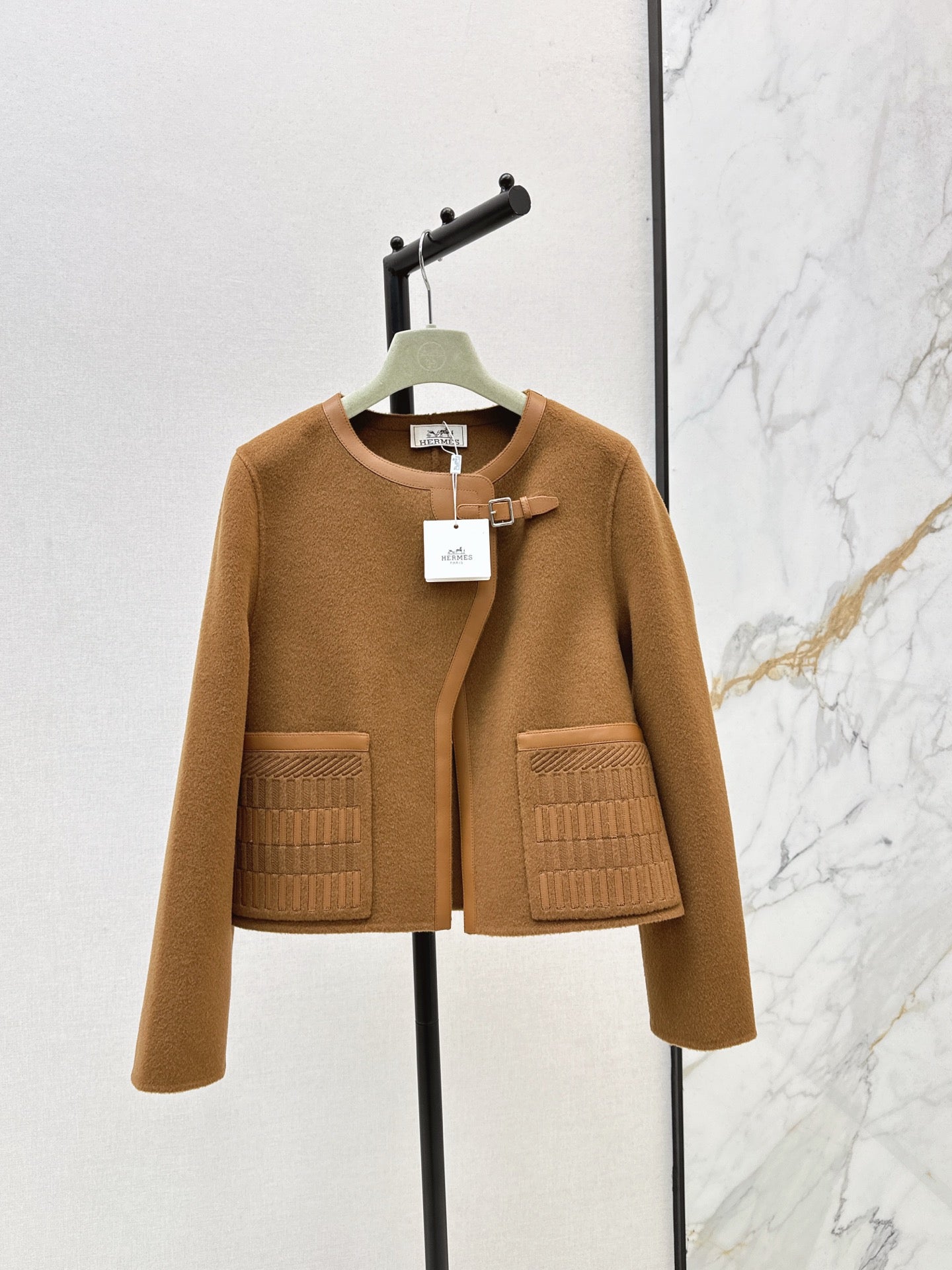 Herm* 25fw cashmere jacket