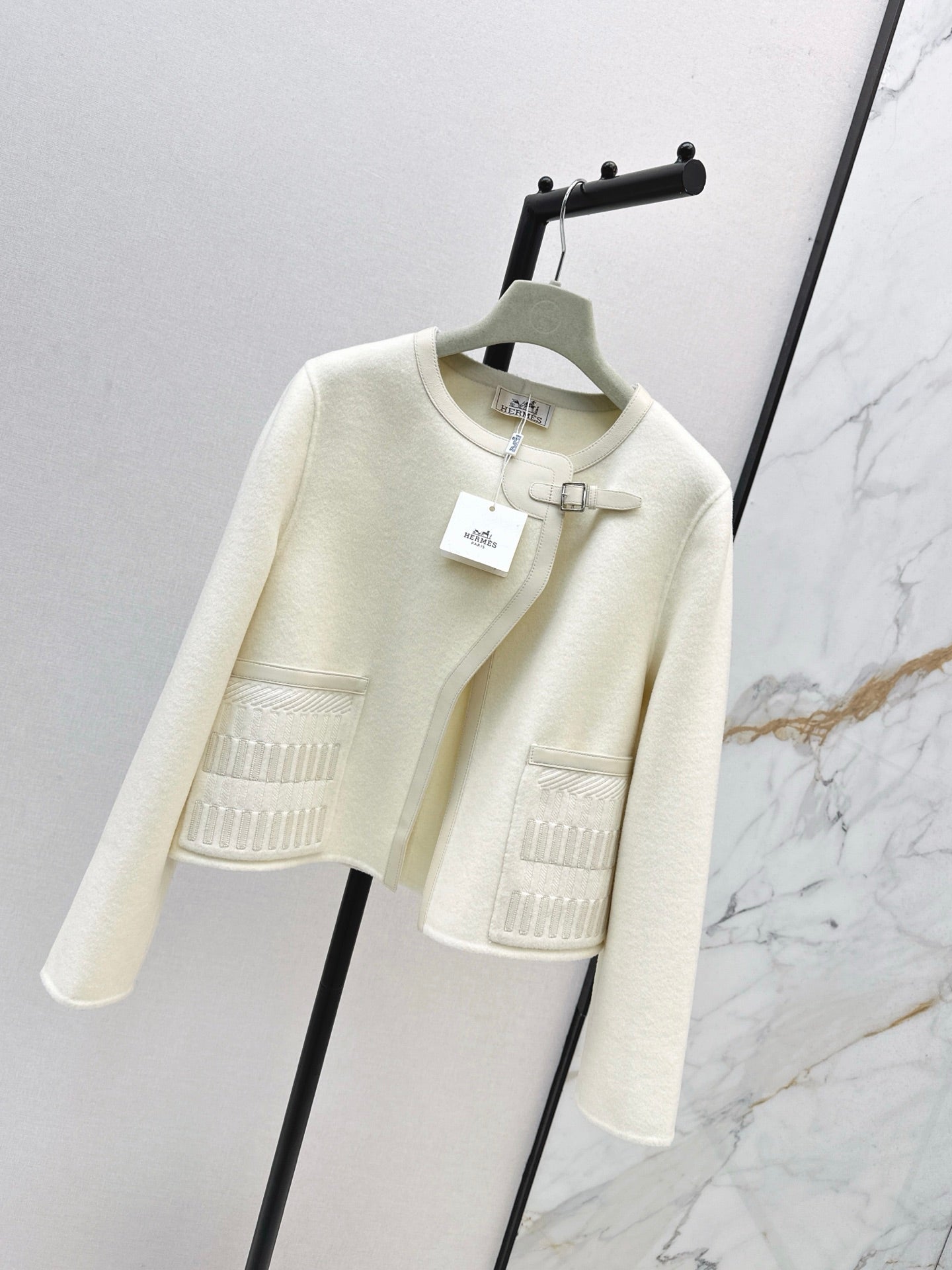 Herm* 25fw cashmere jacket