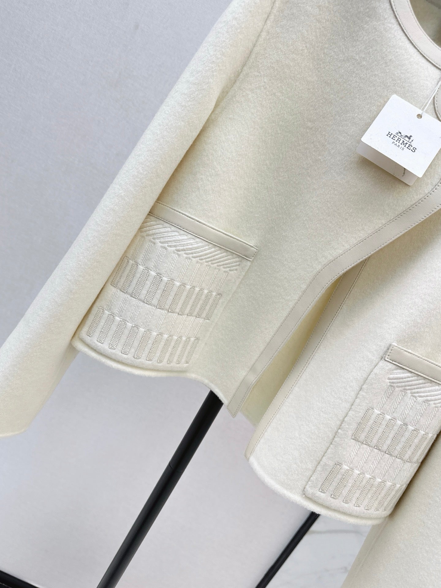 Herm* 25fw cashmere jacket