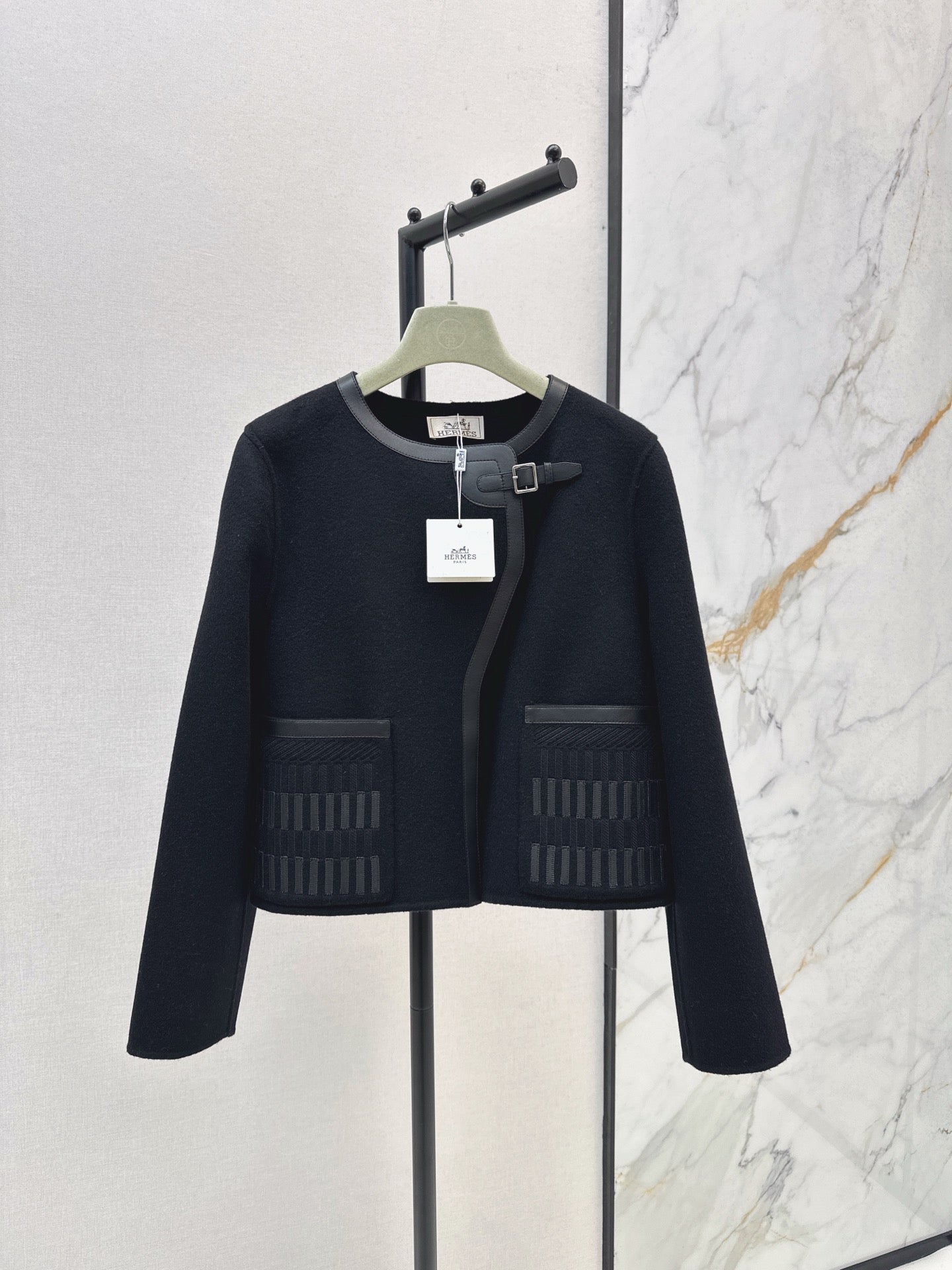 Herm* 25fw cashmere jacket