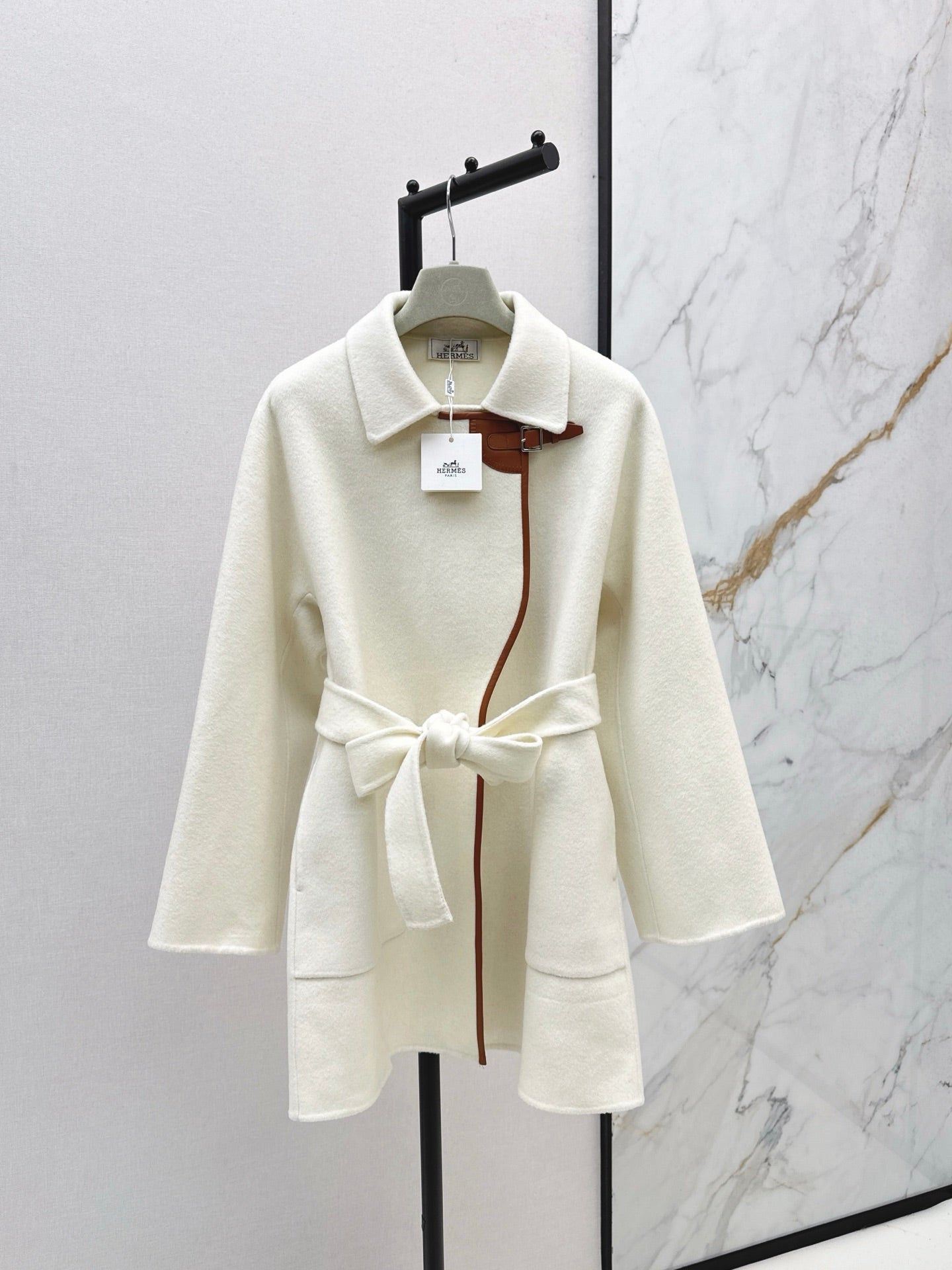 Herm* 25fw cashmere jacket