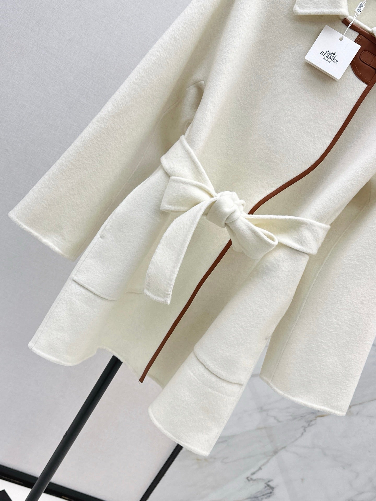 Herm* 25fw cashmere jacket