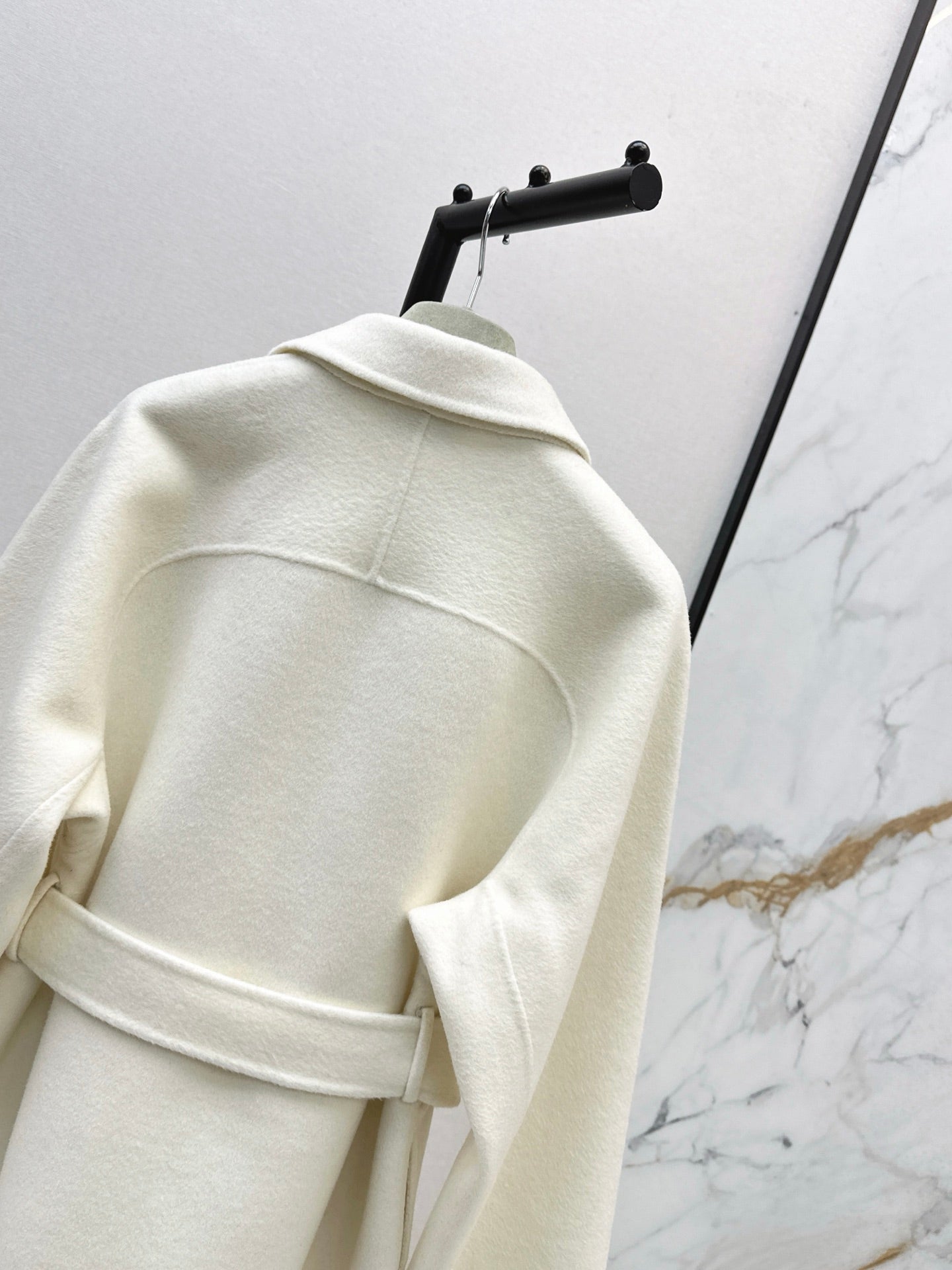 Herm* 25fw cashmere jacket