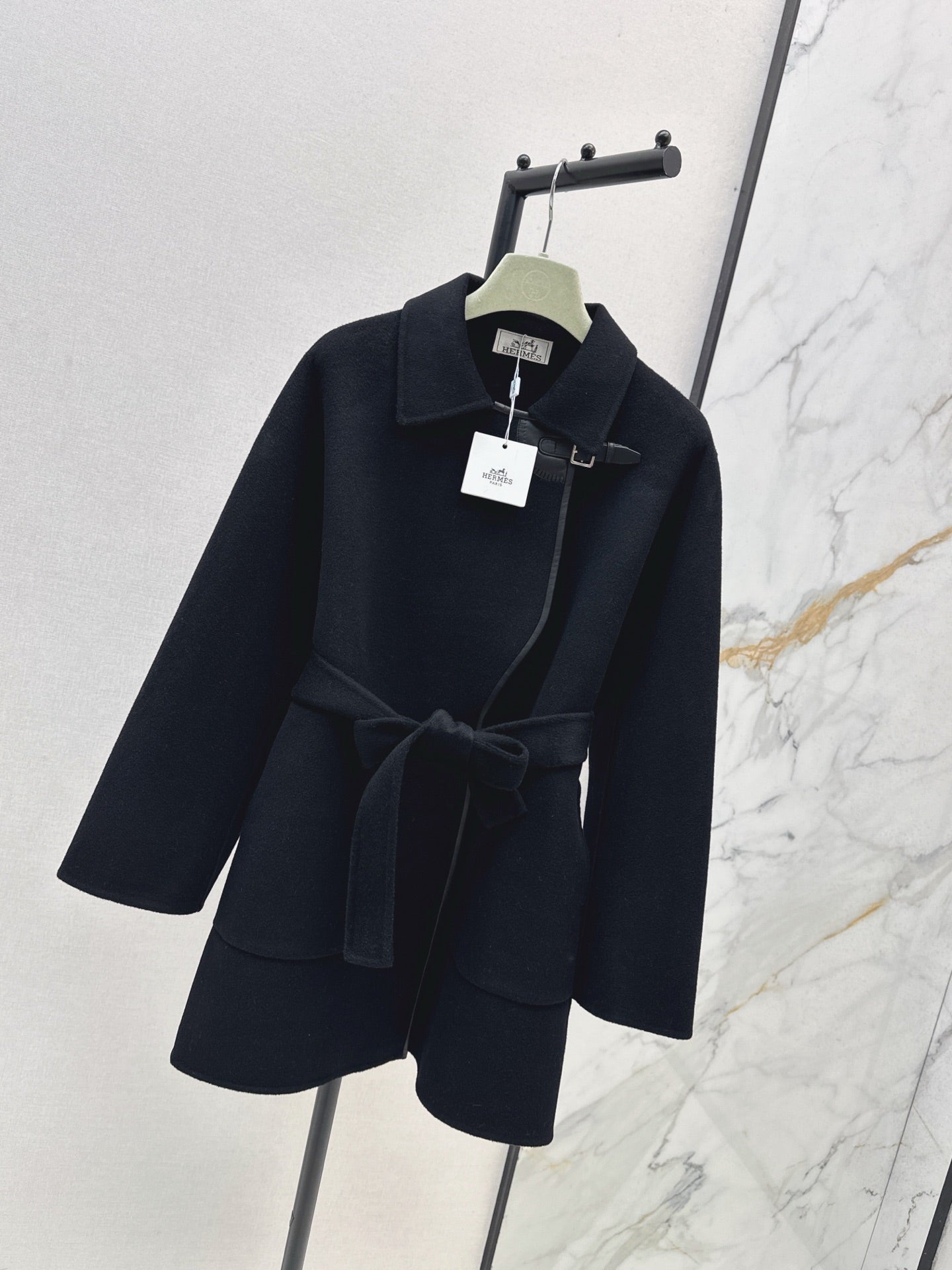 Herm* 25fw cashmere jacket