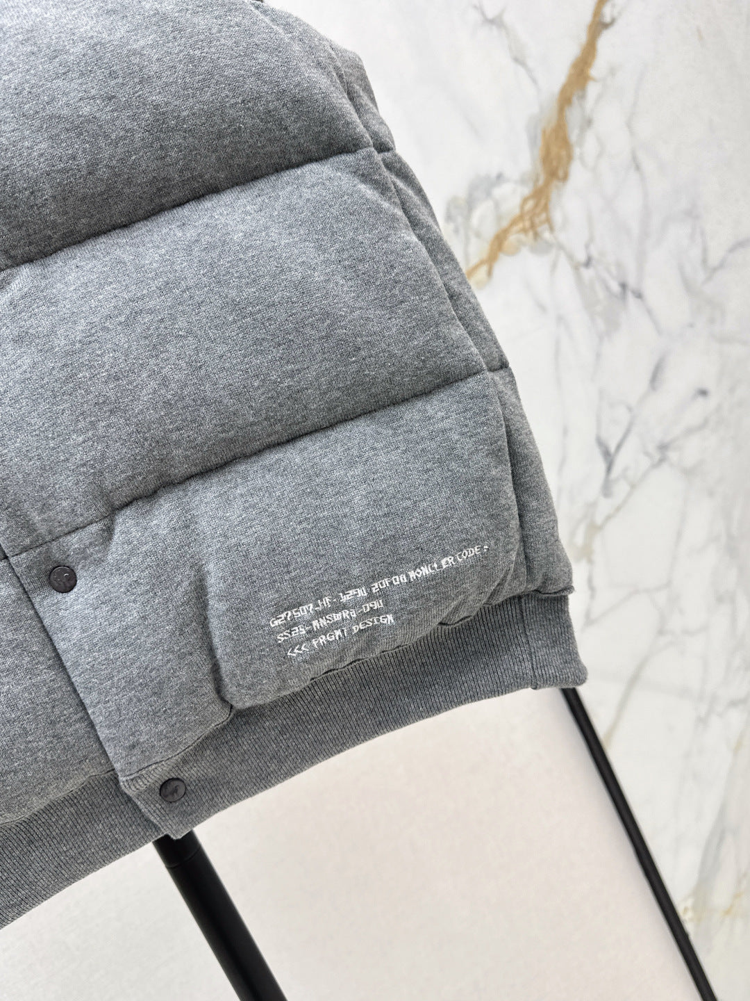 Monc* 25fw vest jacket