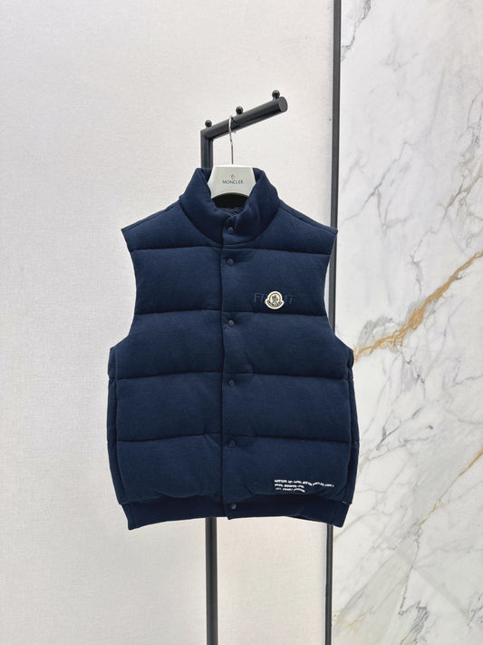 Monc* 25fw vest jacket
