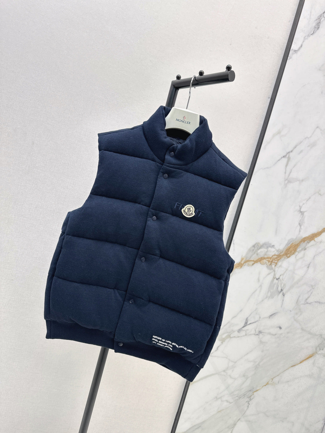 Monc* 25fw vest jacket