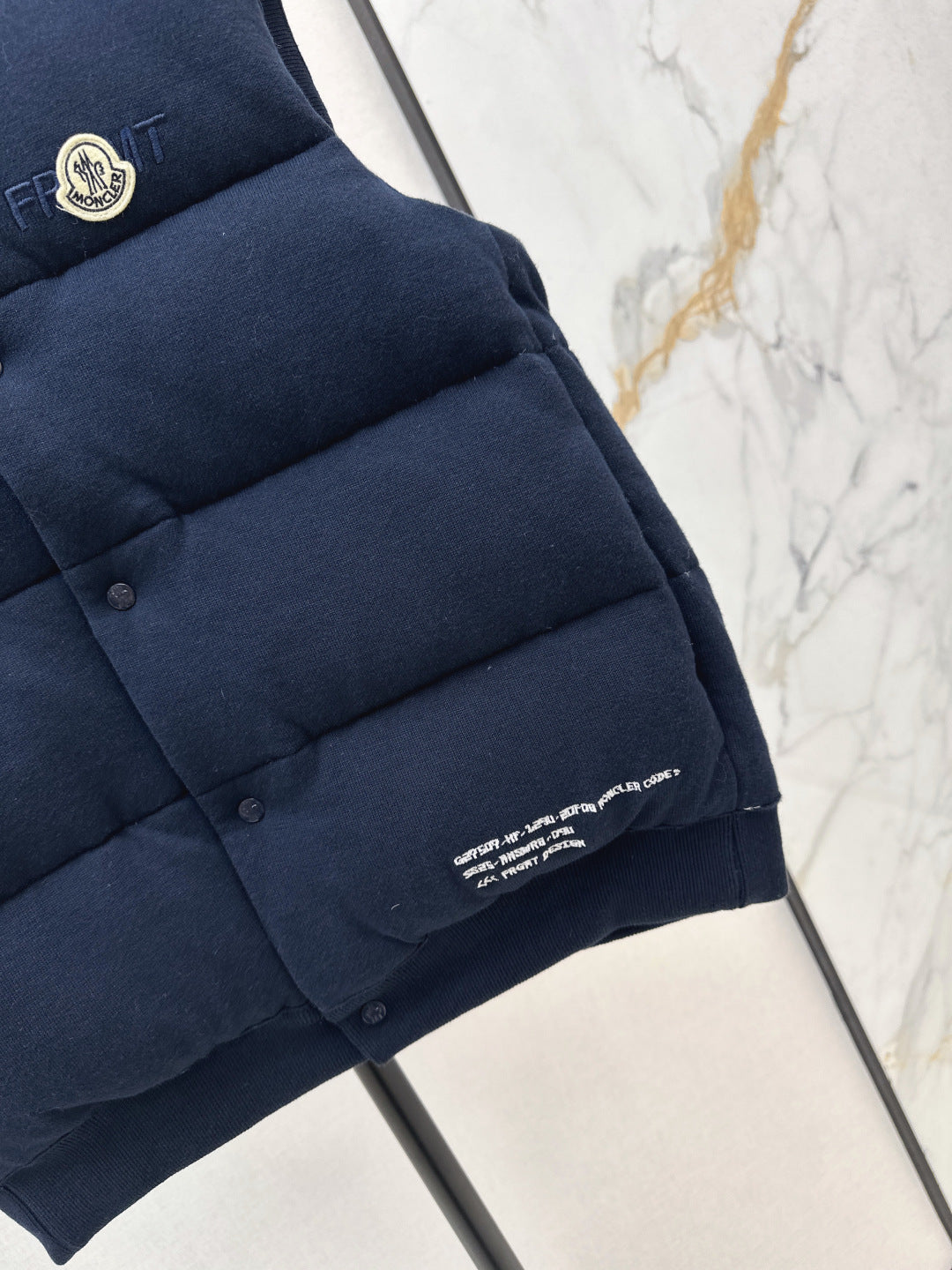 Monc* 25fw vest jacket