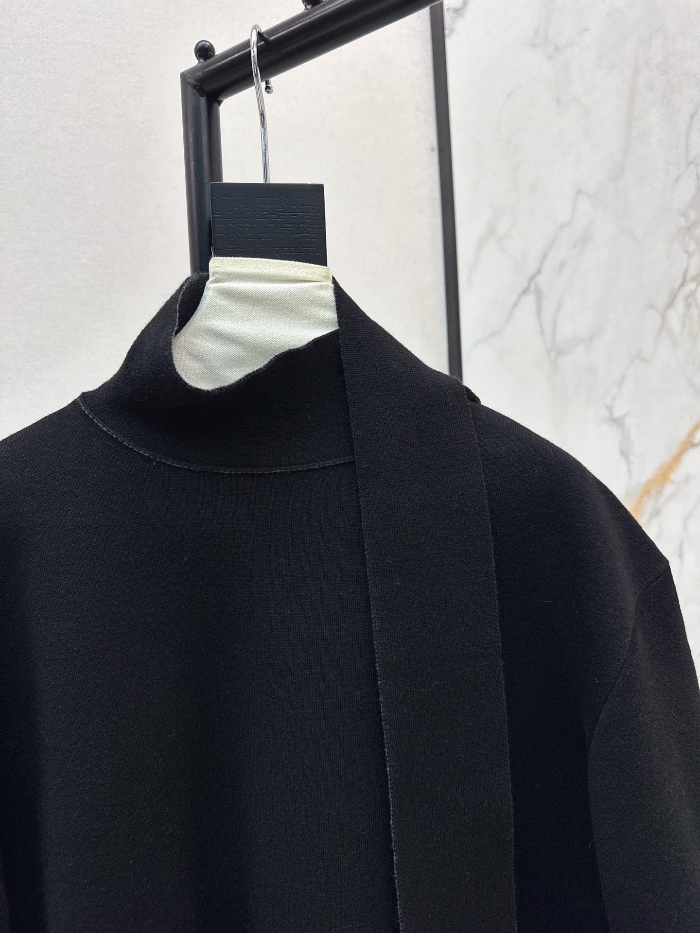 Row* 25fw wool sweater