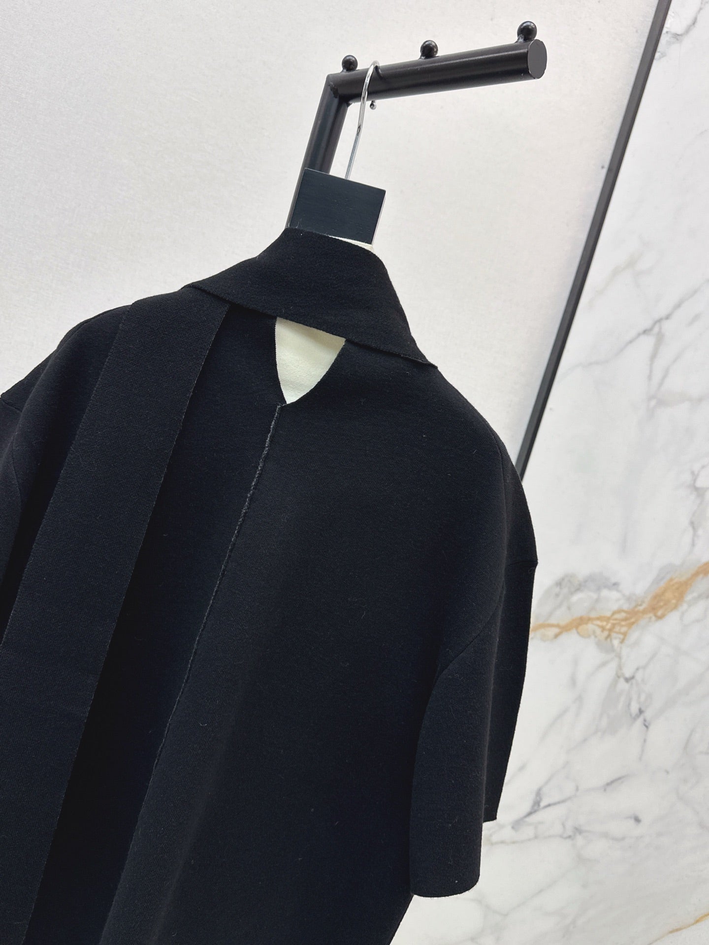 Row* 25fw wool sweater