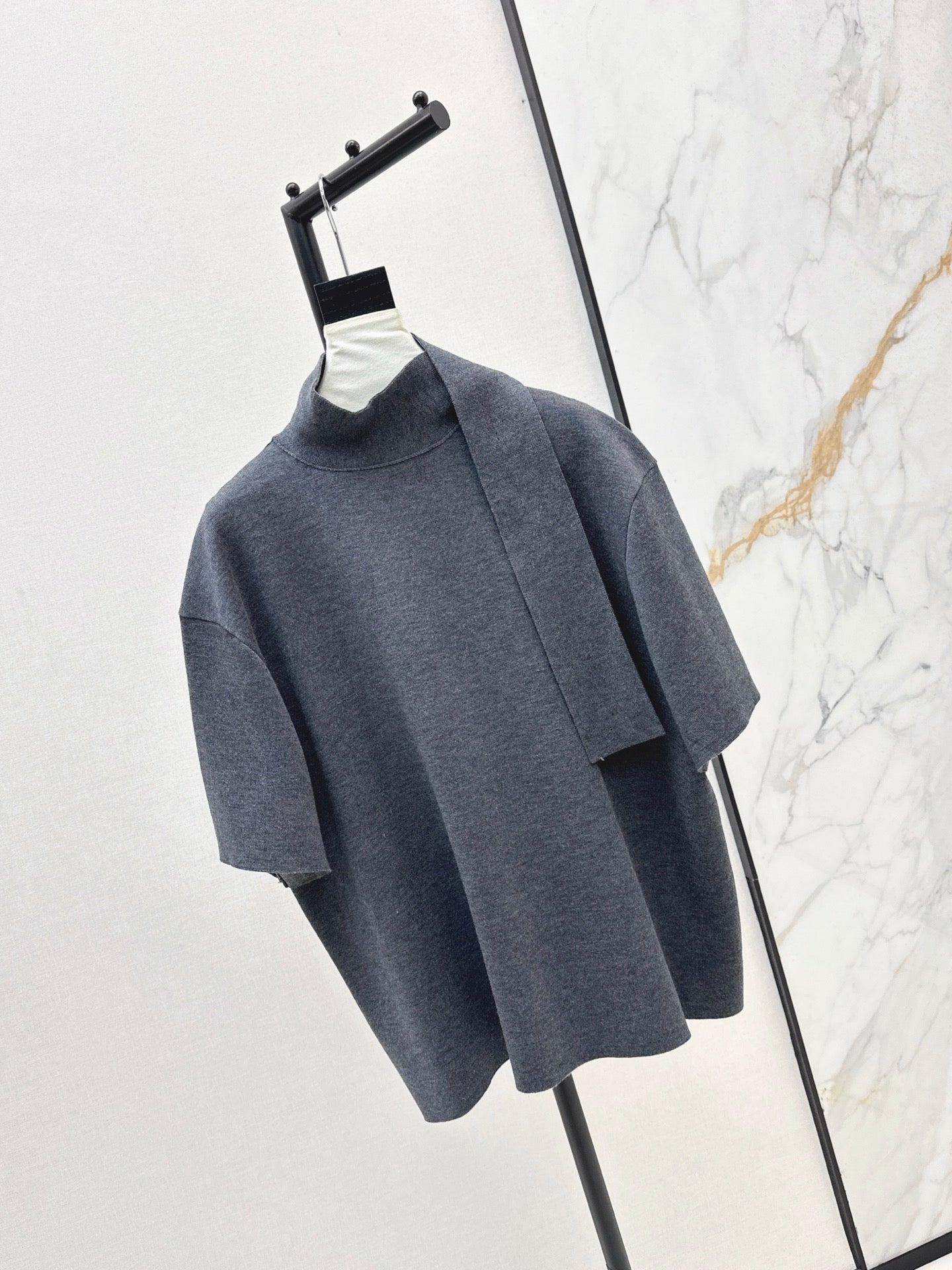 Row* 25fw wool sweater