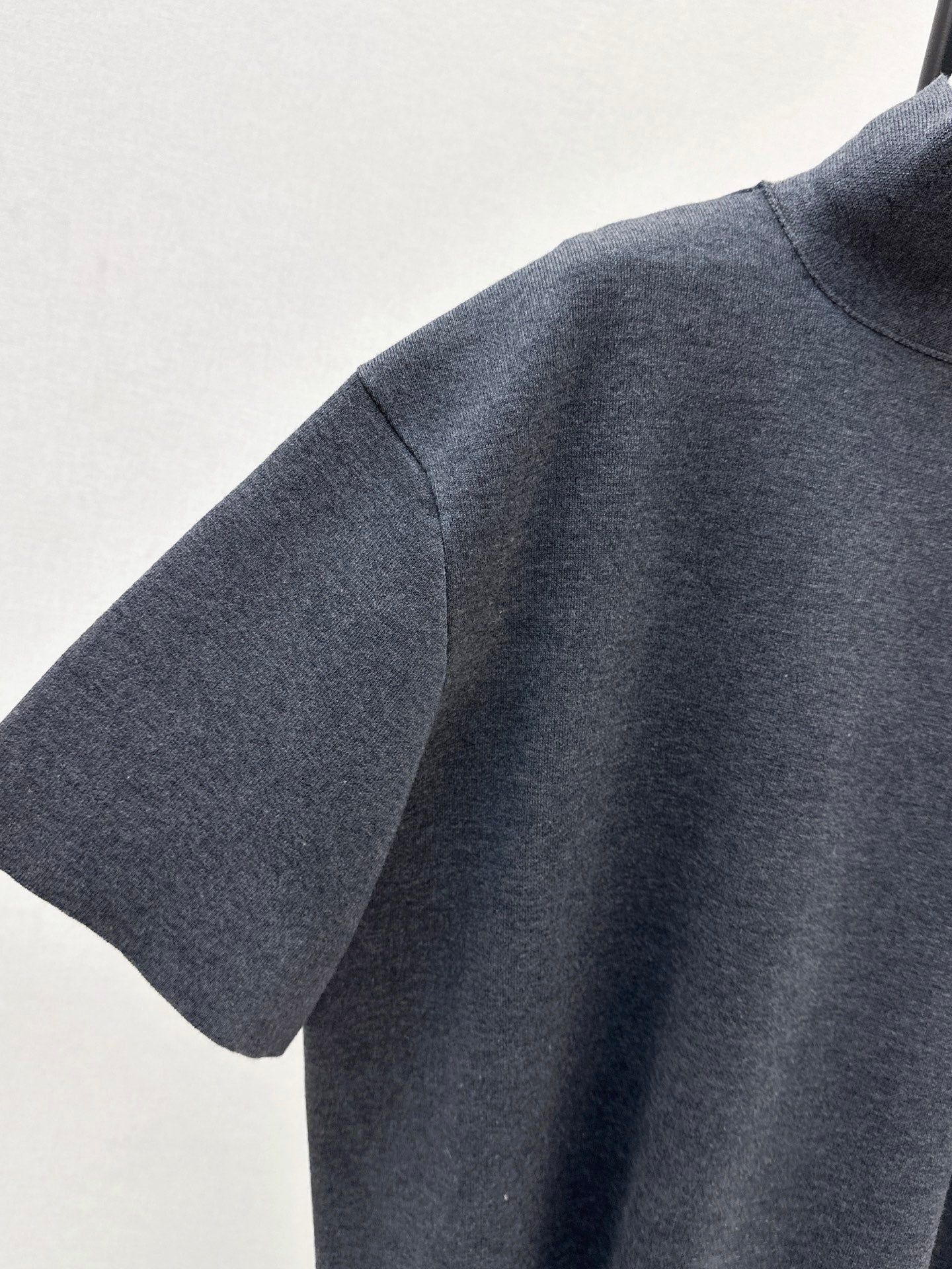 Row* 25fw wool sweater