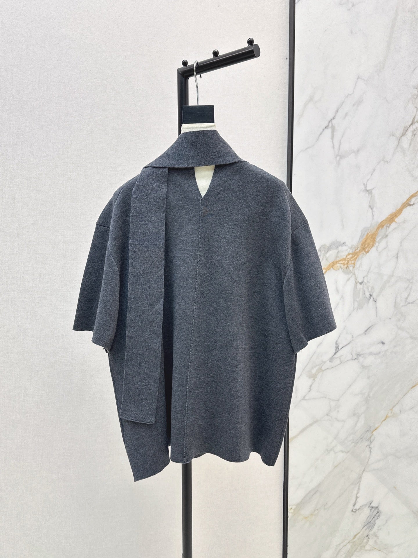 Row* 25fw wool sweater