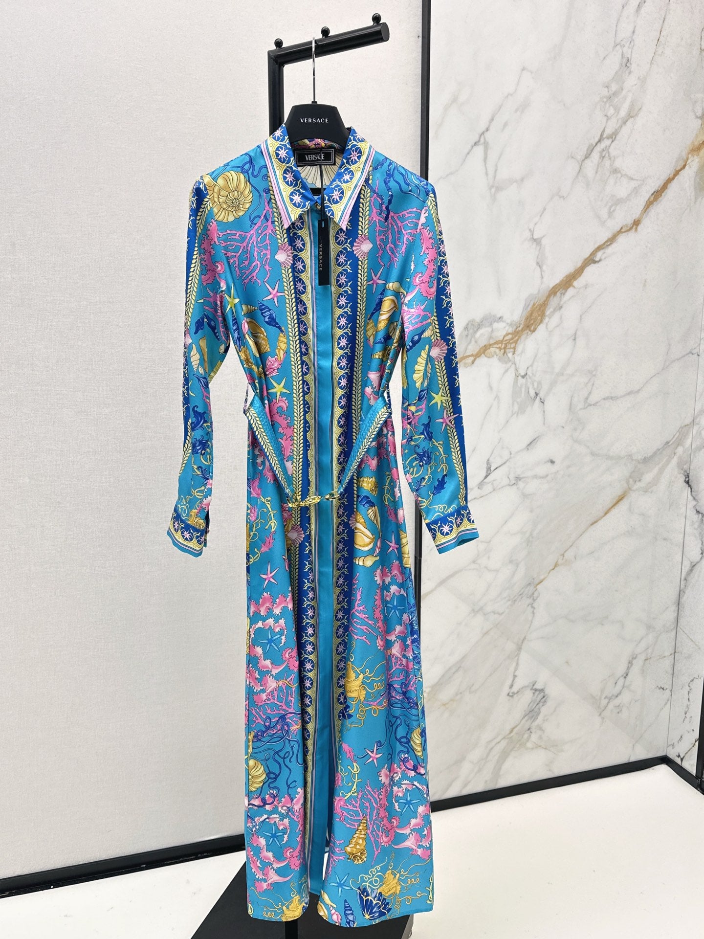 Versa* 25fw silk dress