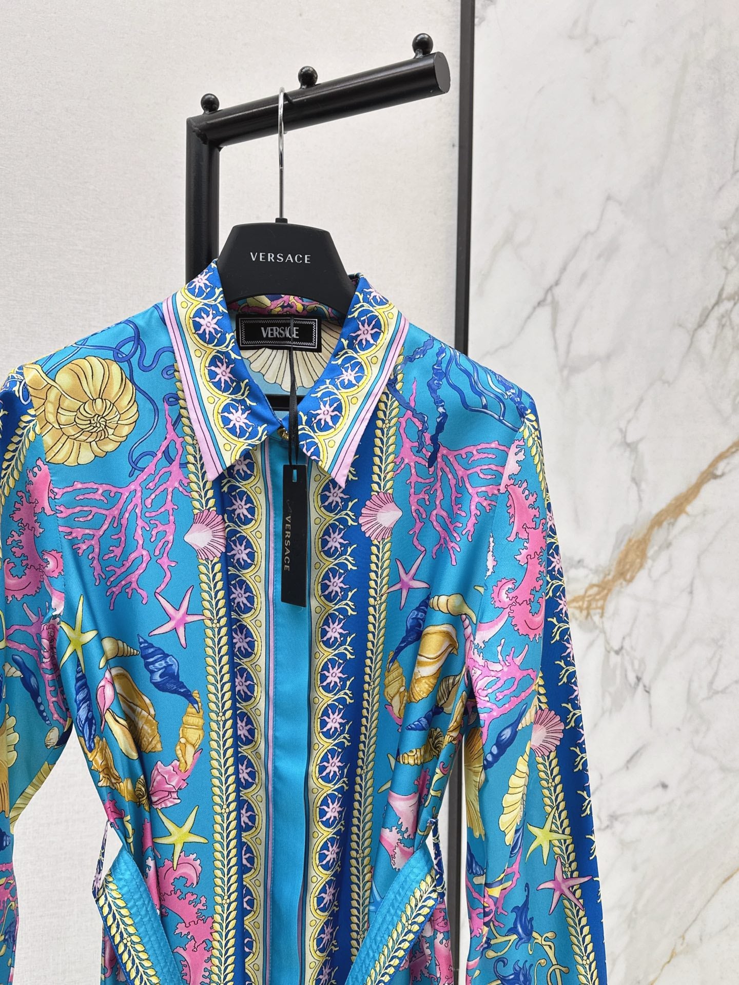 Versa* 25fw silk dress