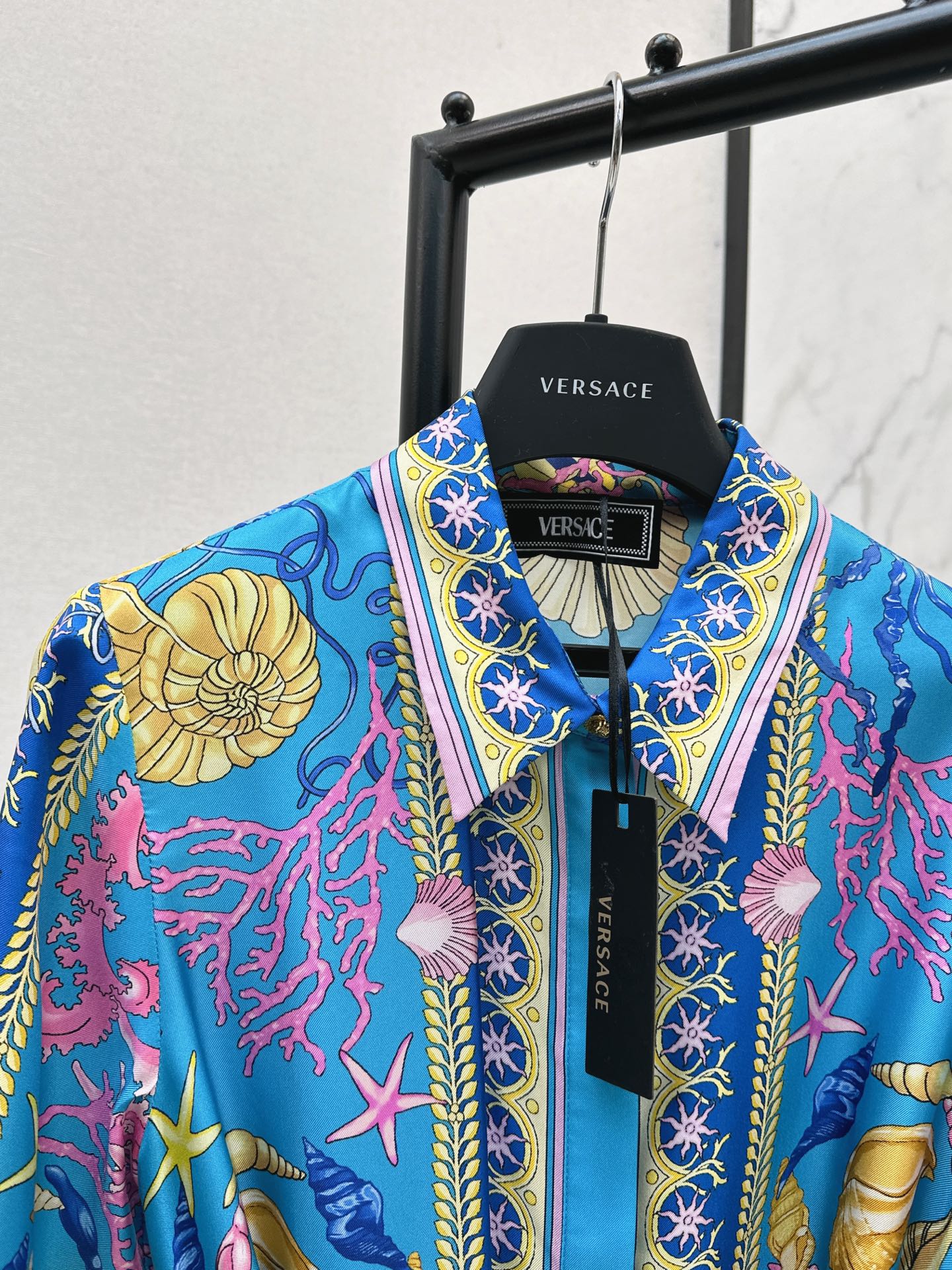 Versa* 25fw silk dress