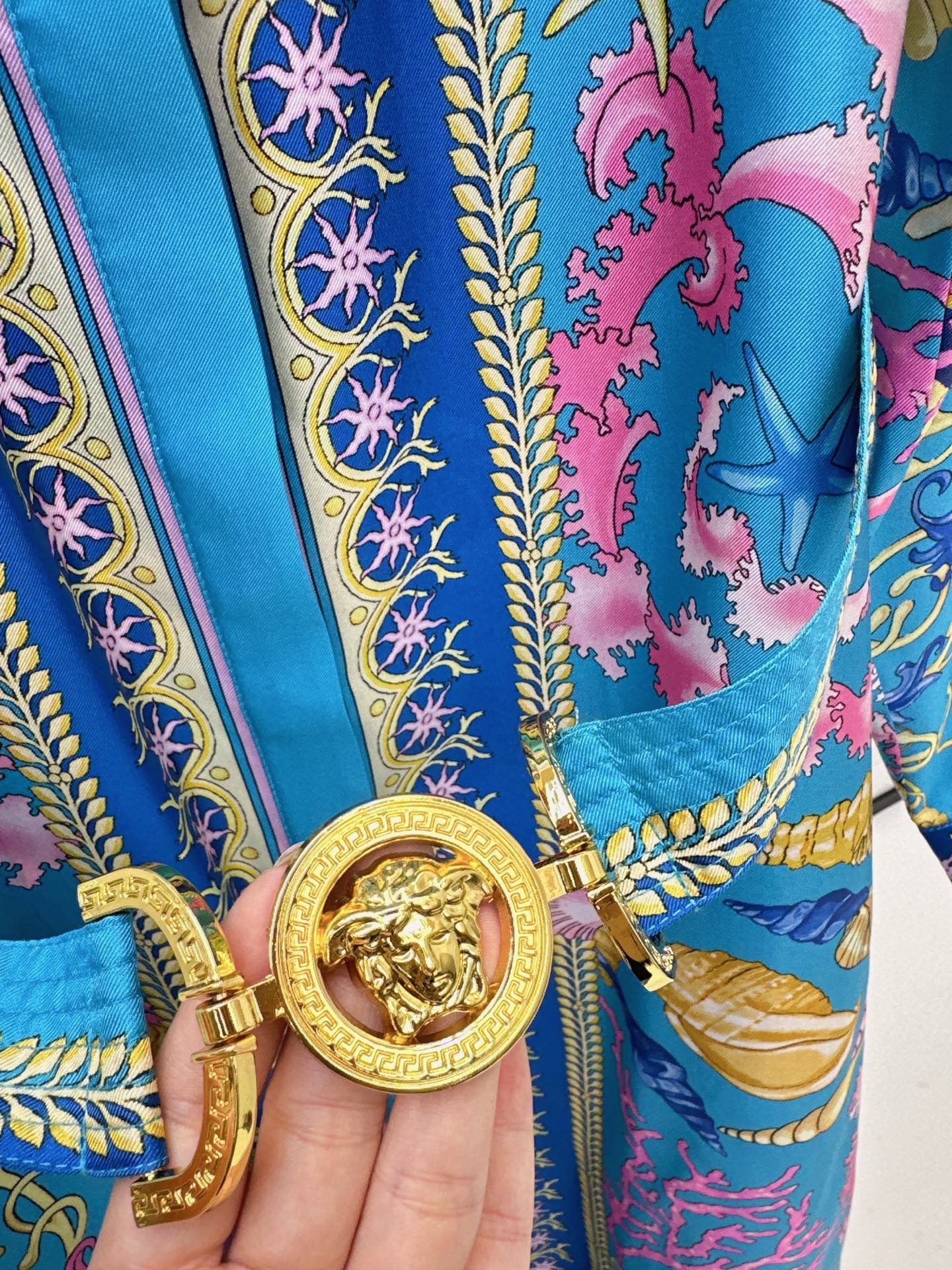 Versa* 25fw silk dress