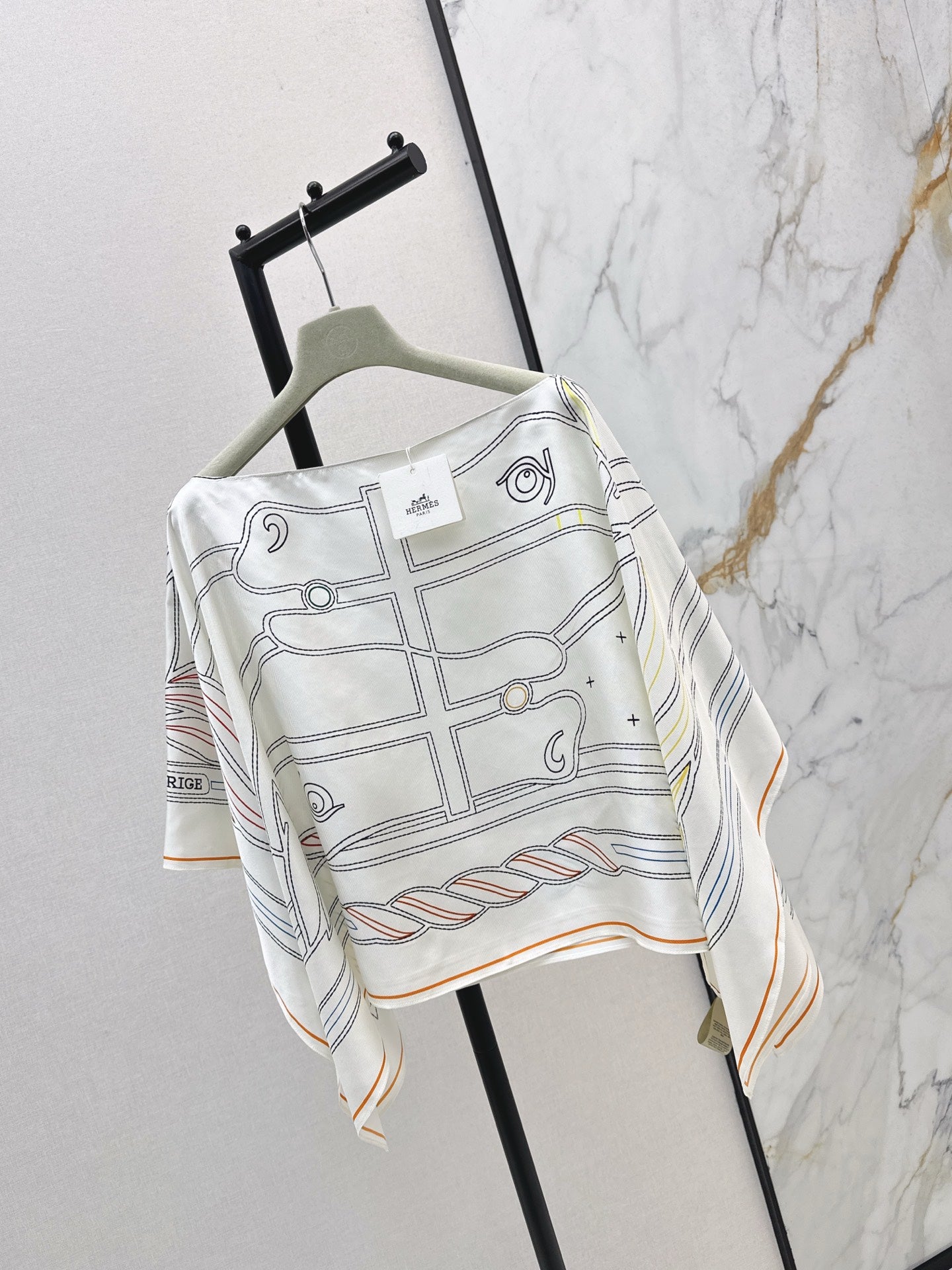 Herm* 25fw silk shawl