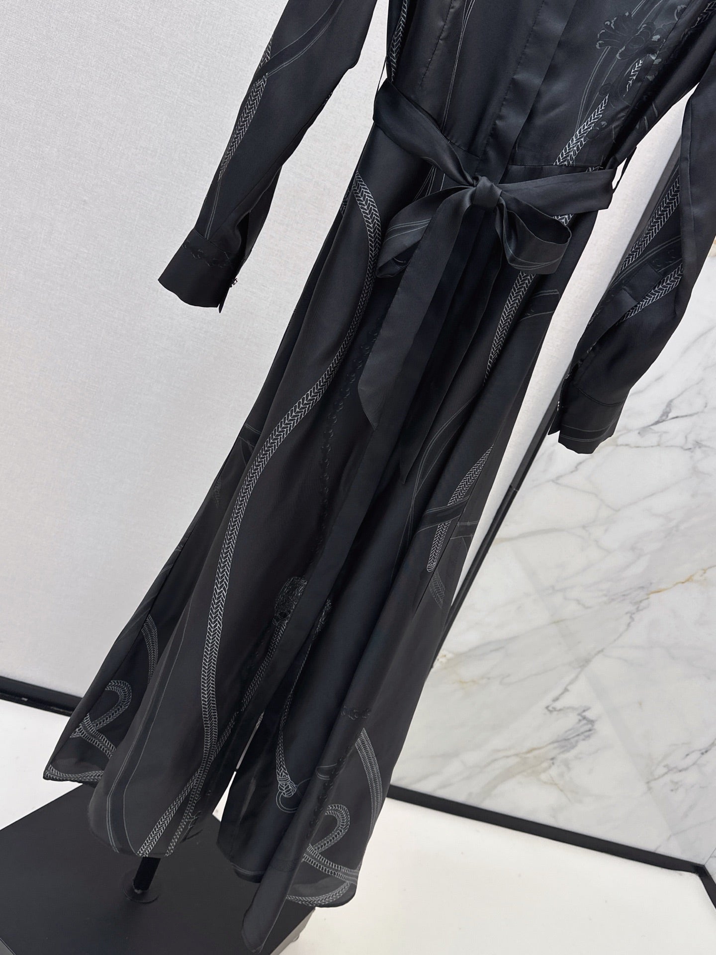 Herm* 25fw silk dress