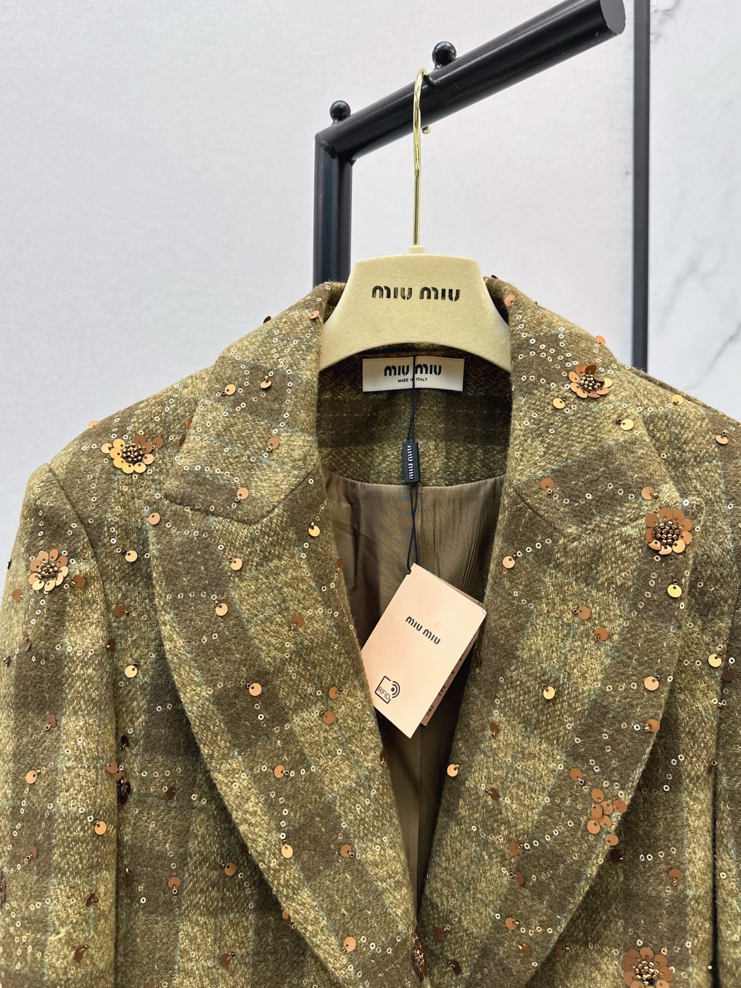 M*u 25fw suit jacket