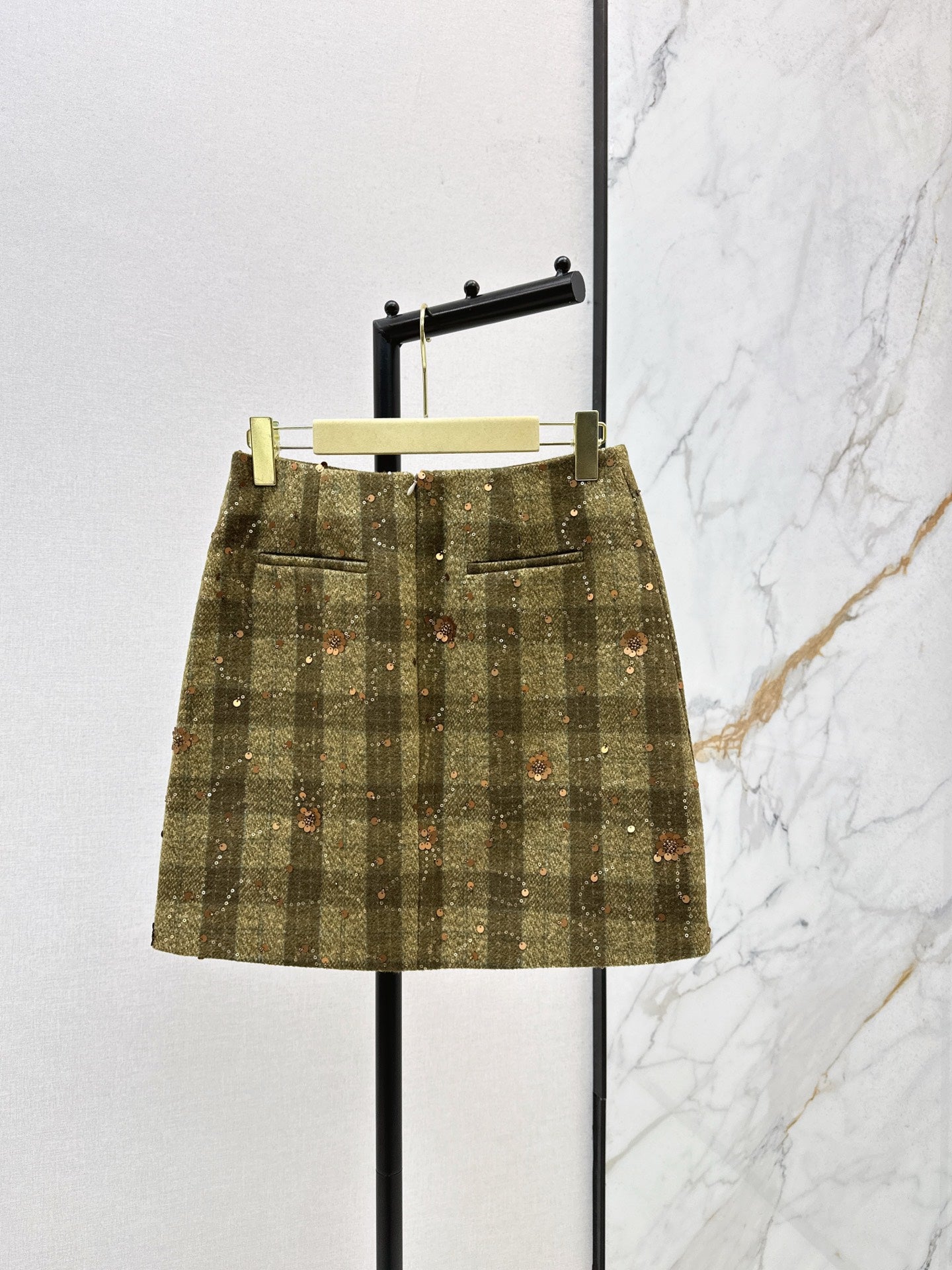 M*u 25fw skirt