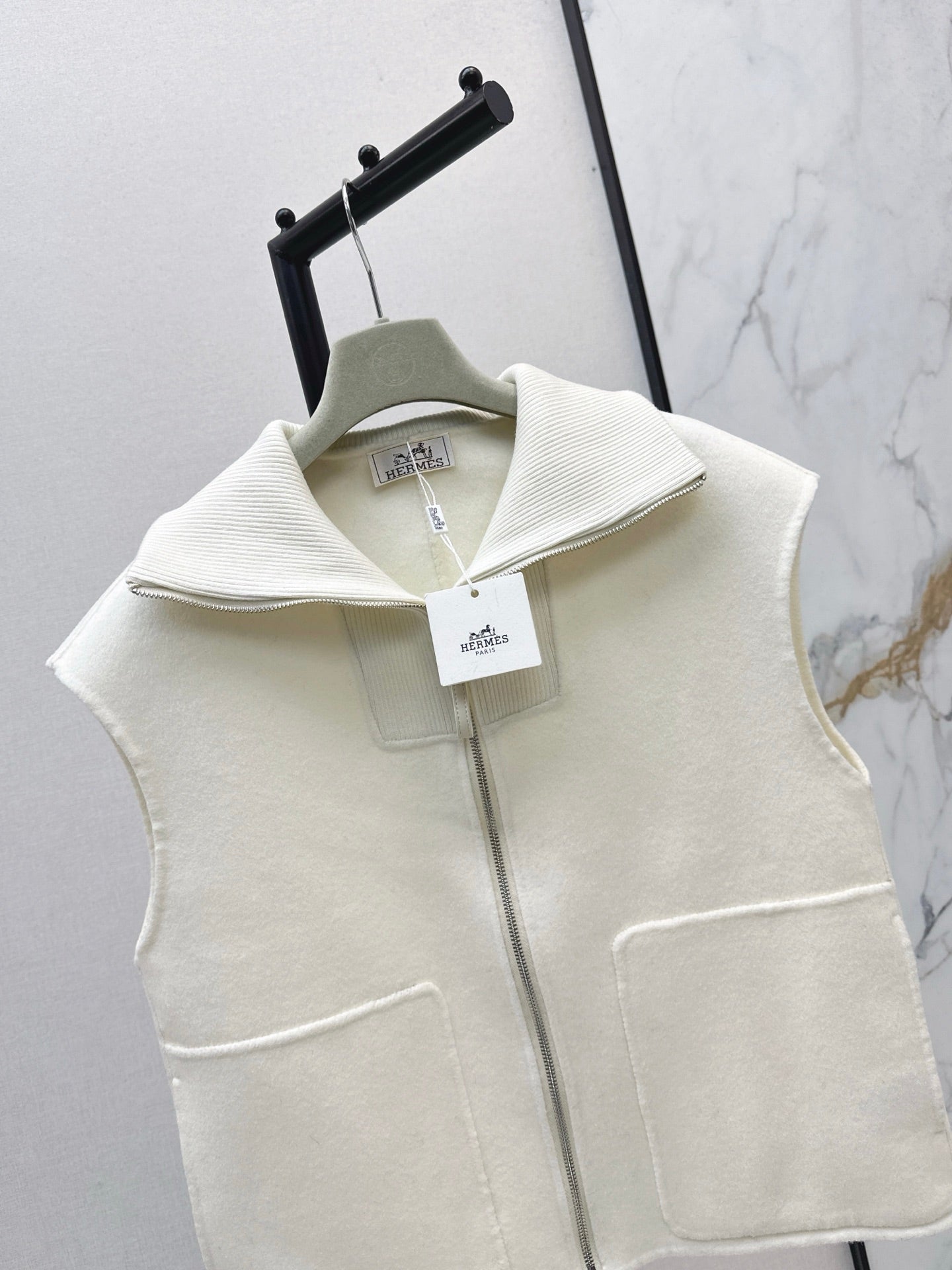 Herm* 25fw vest jacket