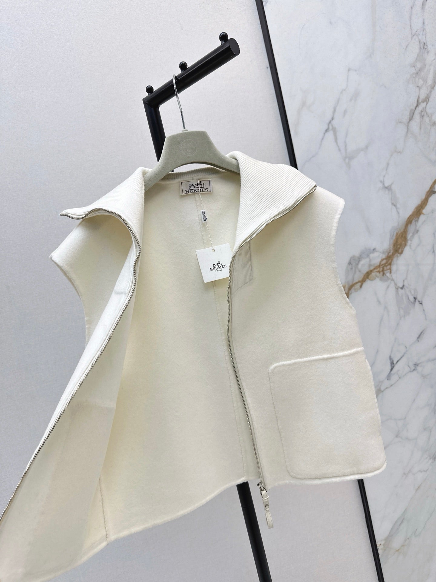 Herm* 25fw vest jacket