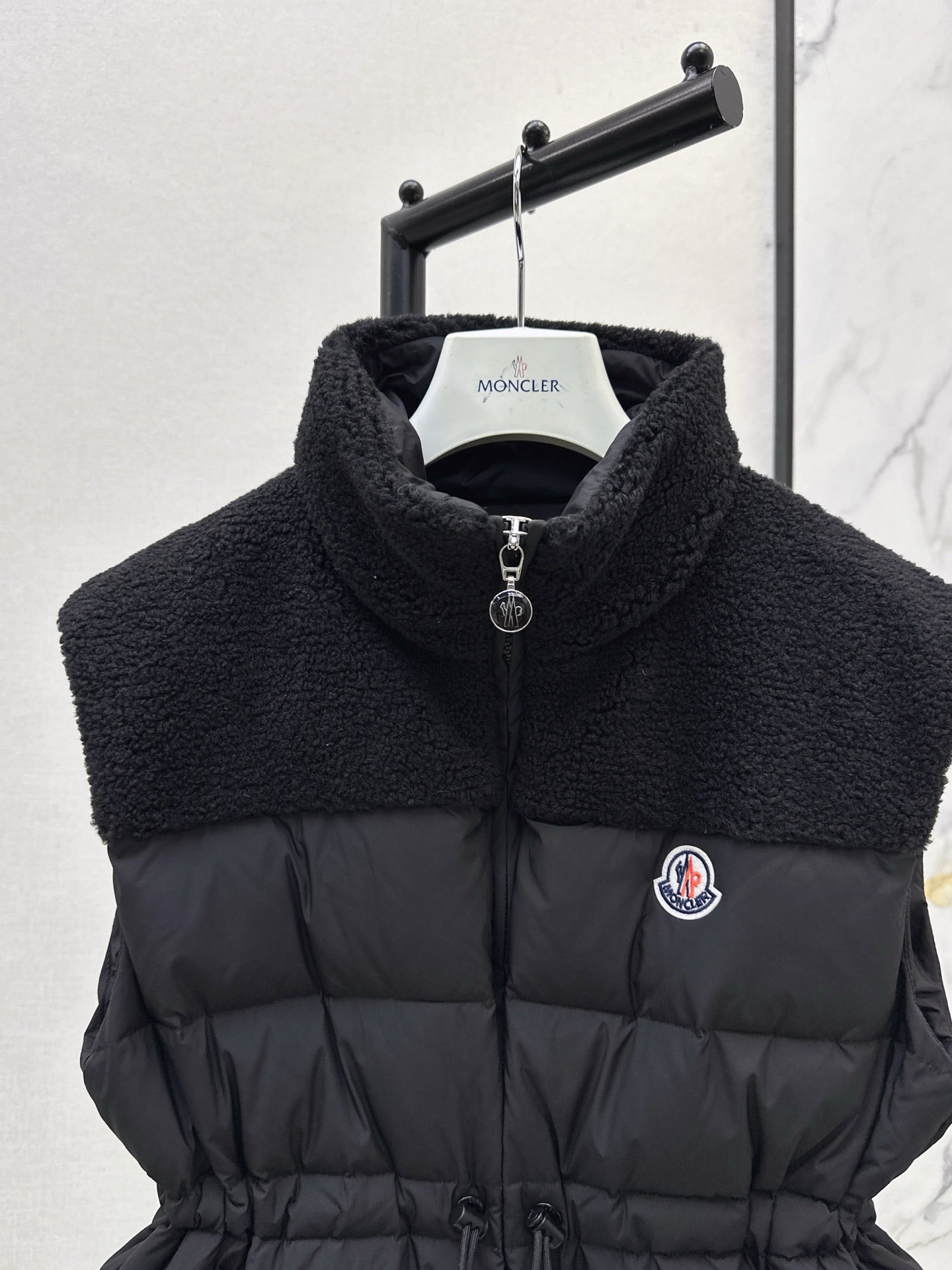 Monc* 25fw vest down jacket