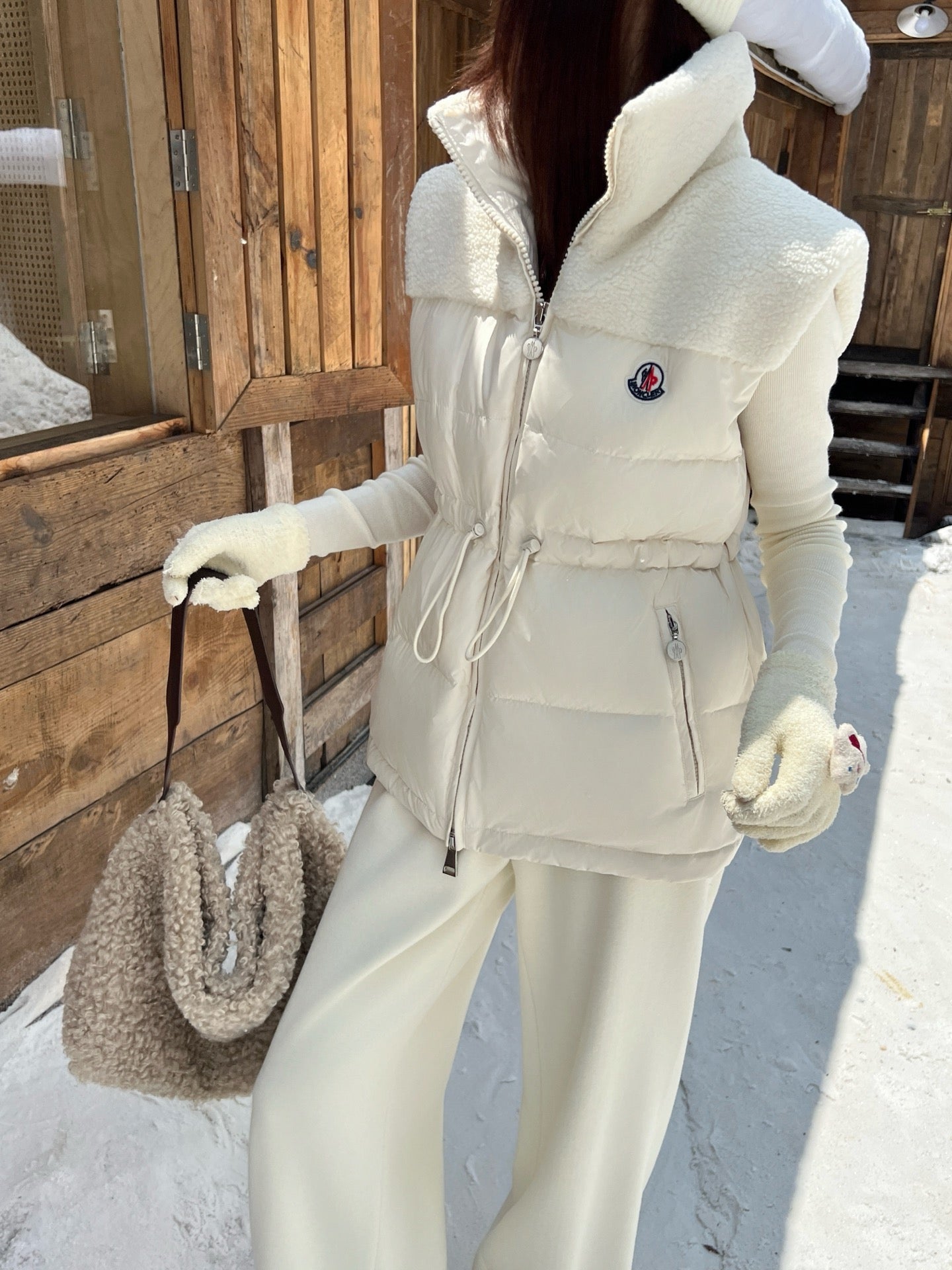 Monc* 25fw vest down jacket