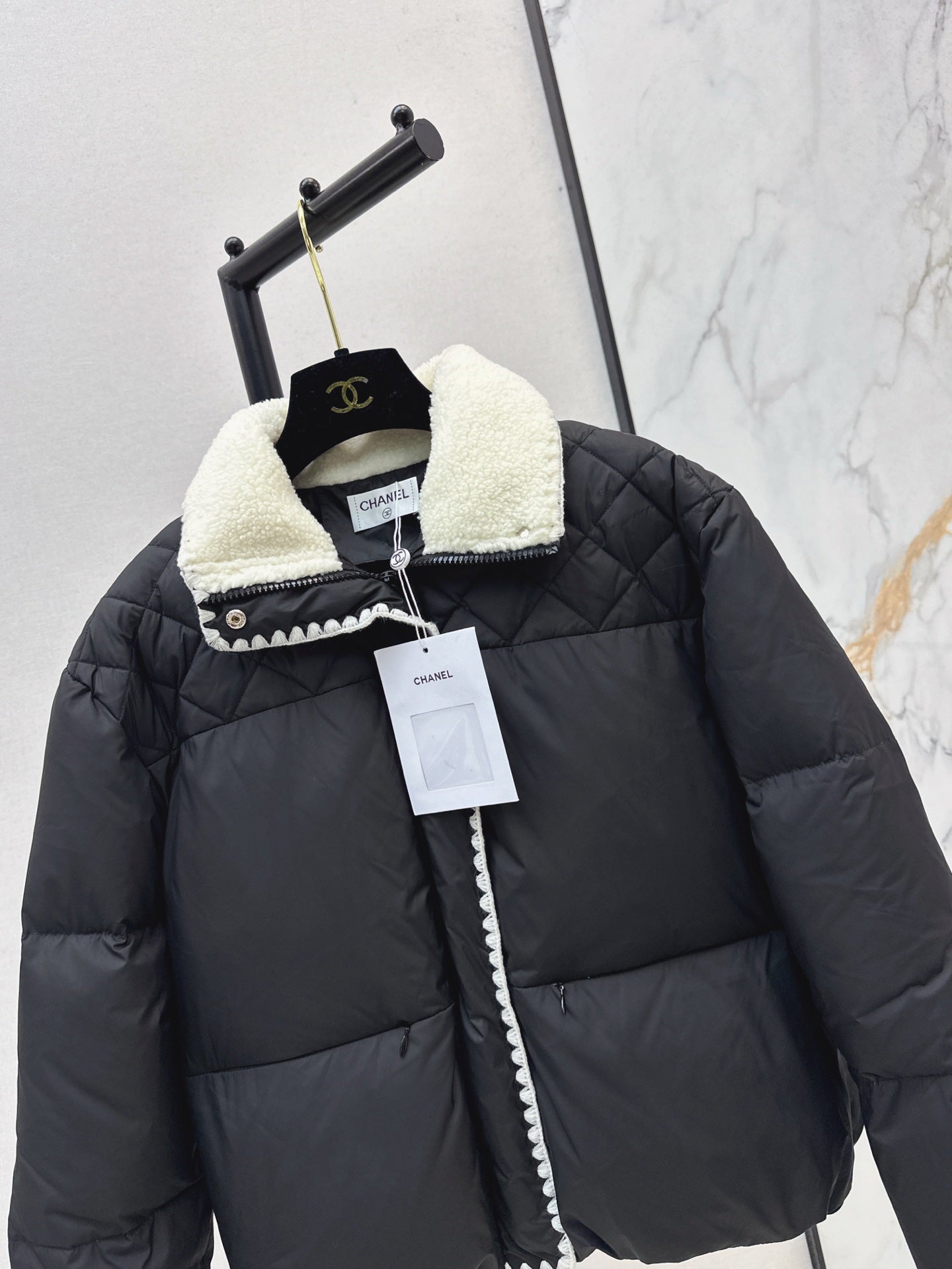 C*nel 25fw down jacket