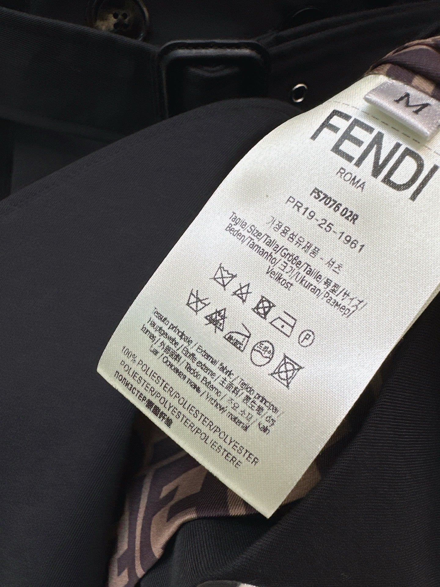 FD* 25fw trench coats