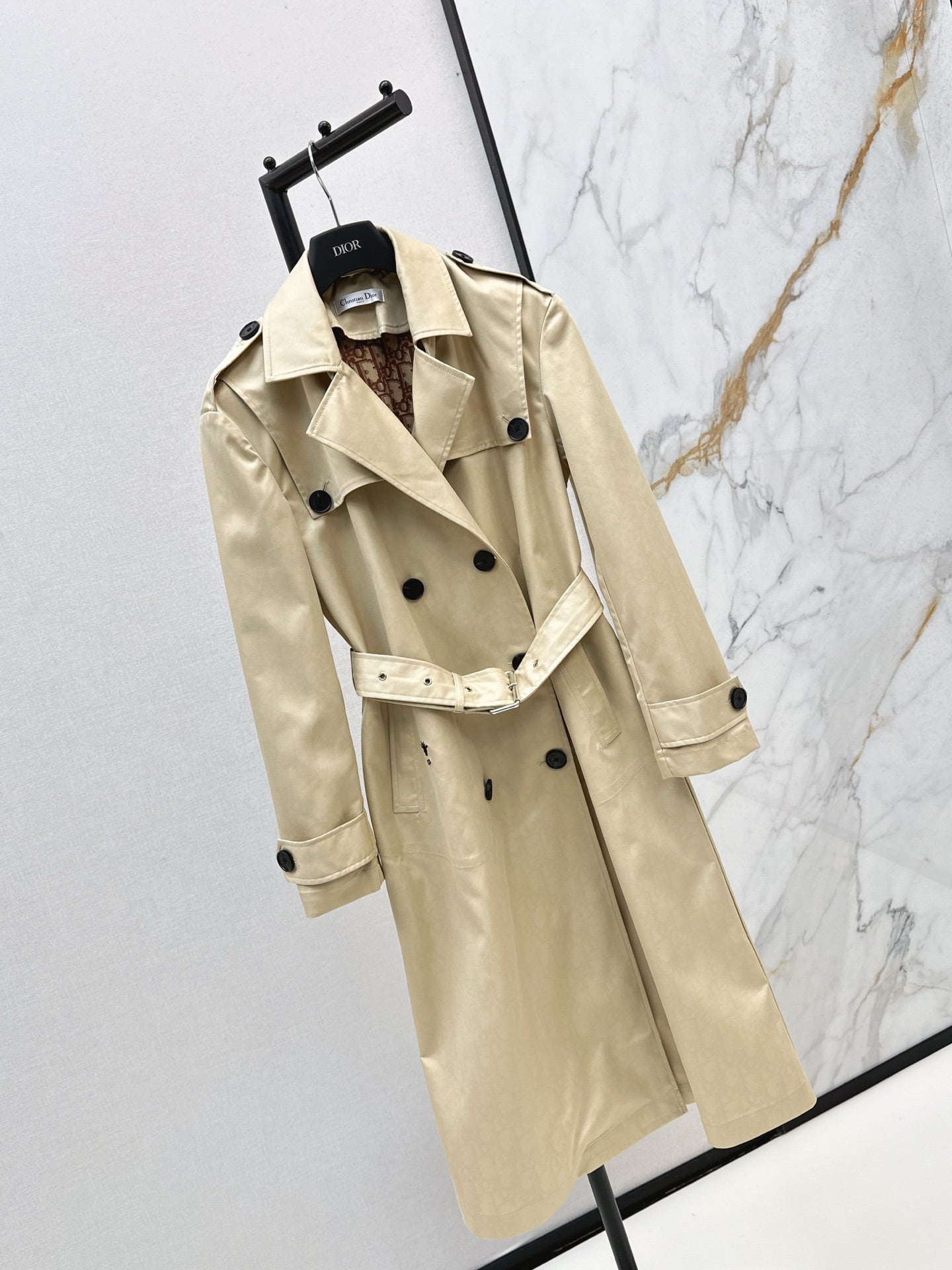 D*r 25fw trench coats