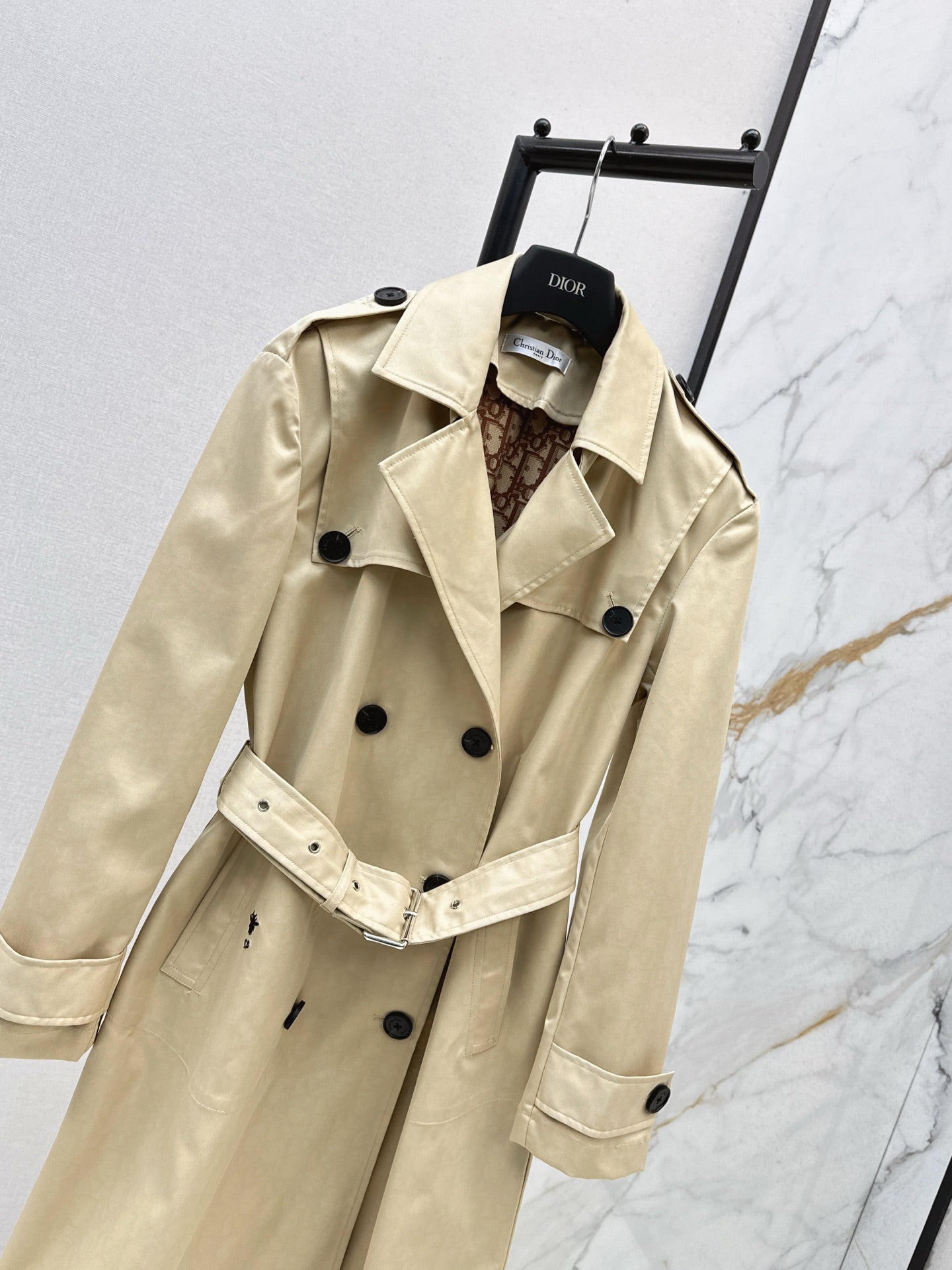 D*r 25fw trench coats