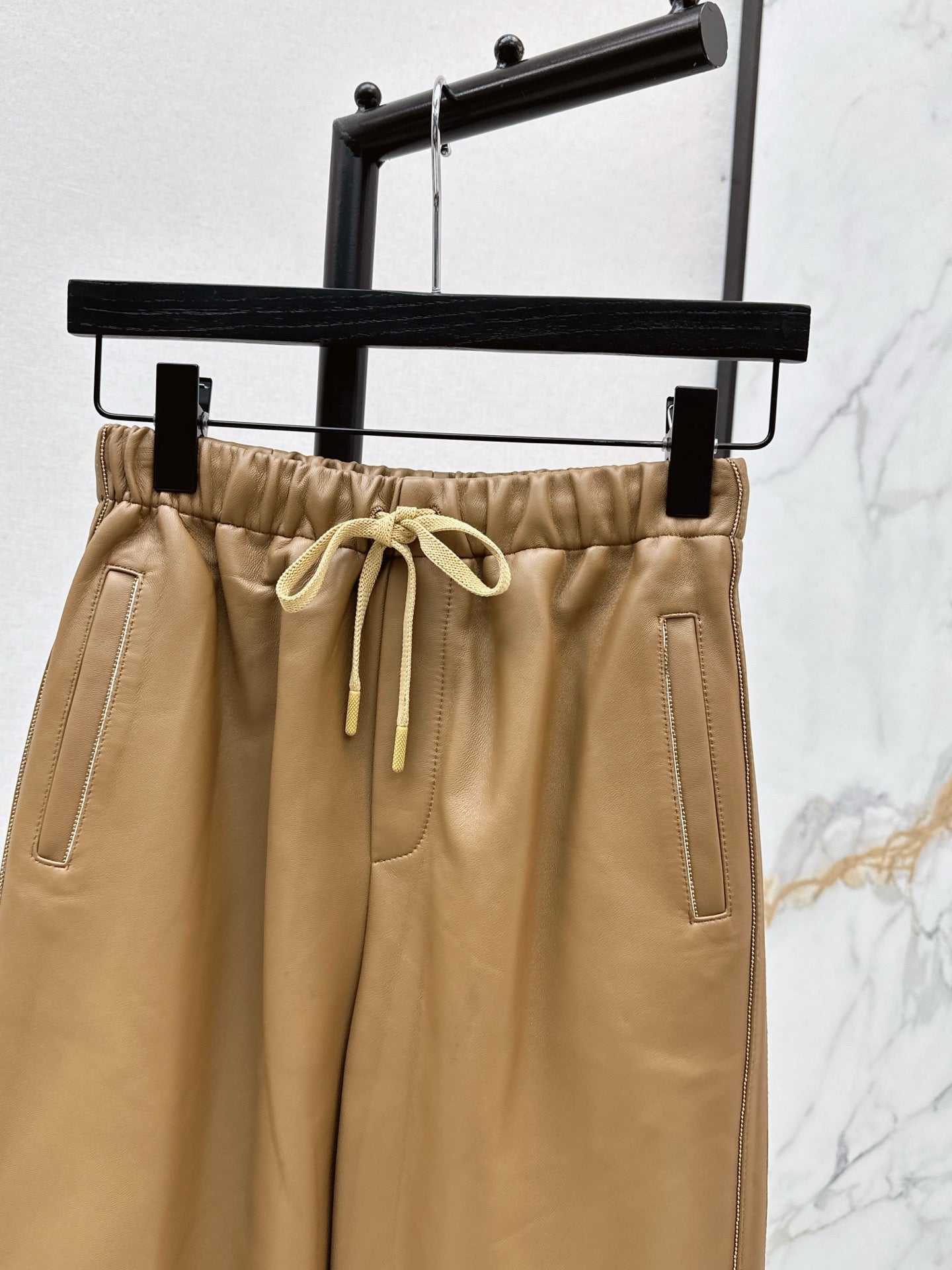 Brune*C 25fw sheepskin pants