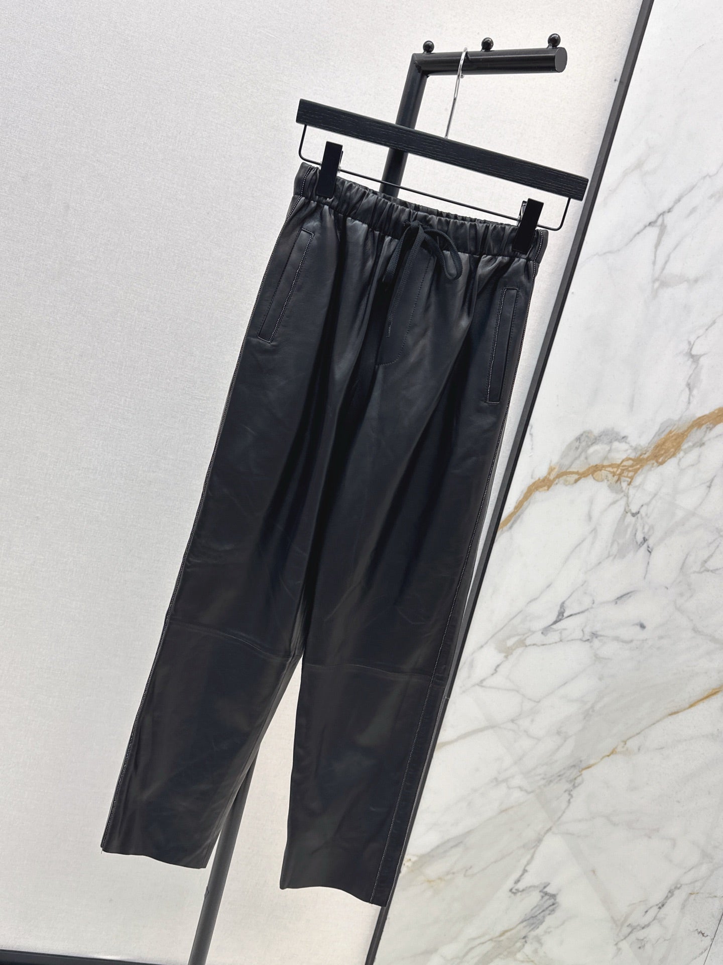 Brune*C 25fw sheepskin pants