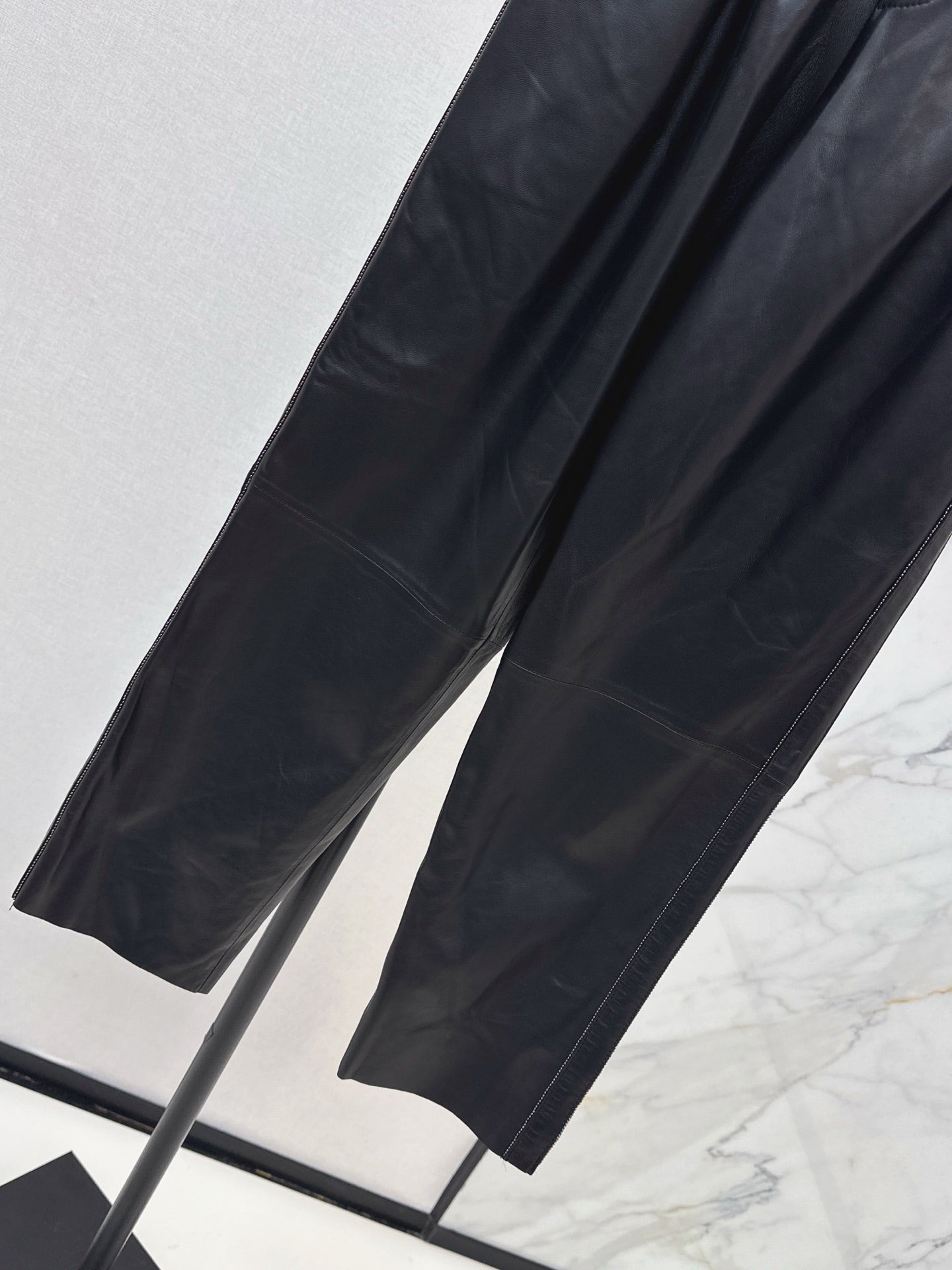 Brune*C 25fw sheepskin pants