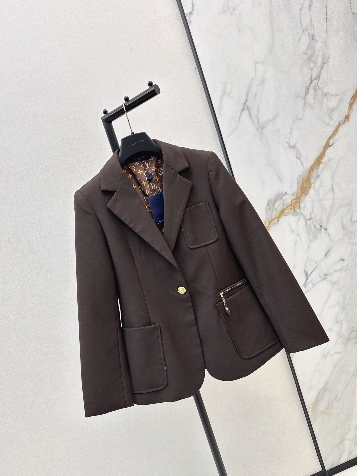 Loui* 25fw suit jacket