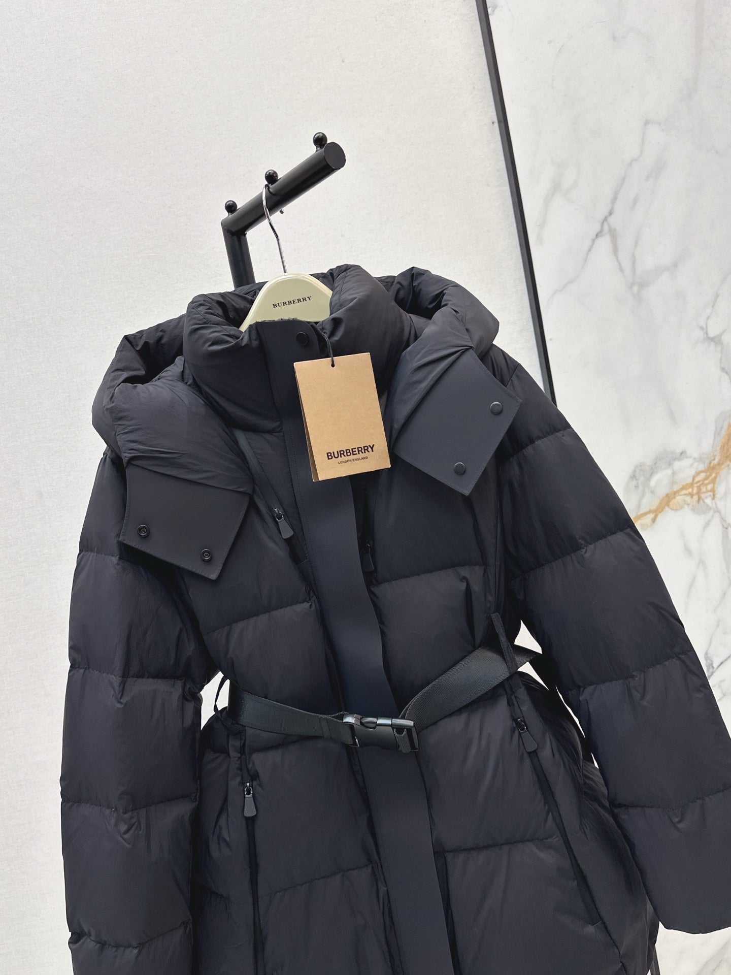 Bur* 25fw down jacket